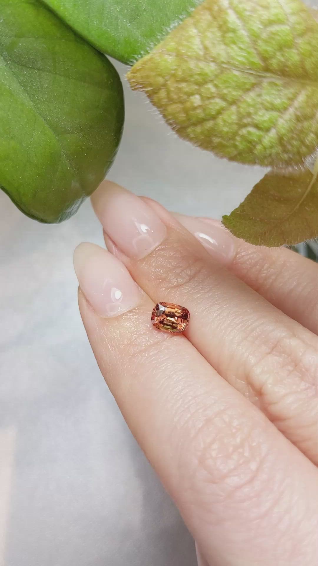 1.16 Ct. Reddish Orange Sapphire from Ceylon (Sri Lanka) Size Video