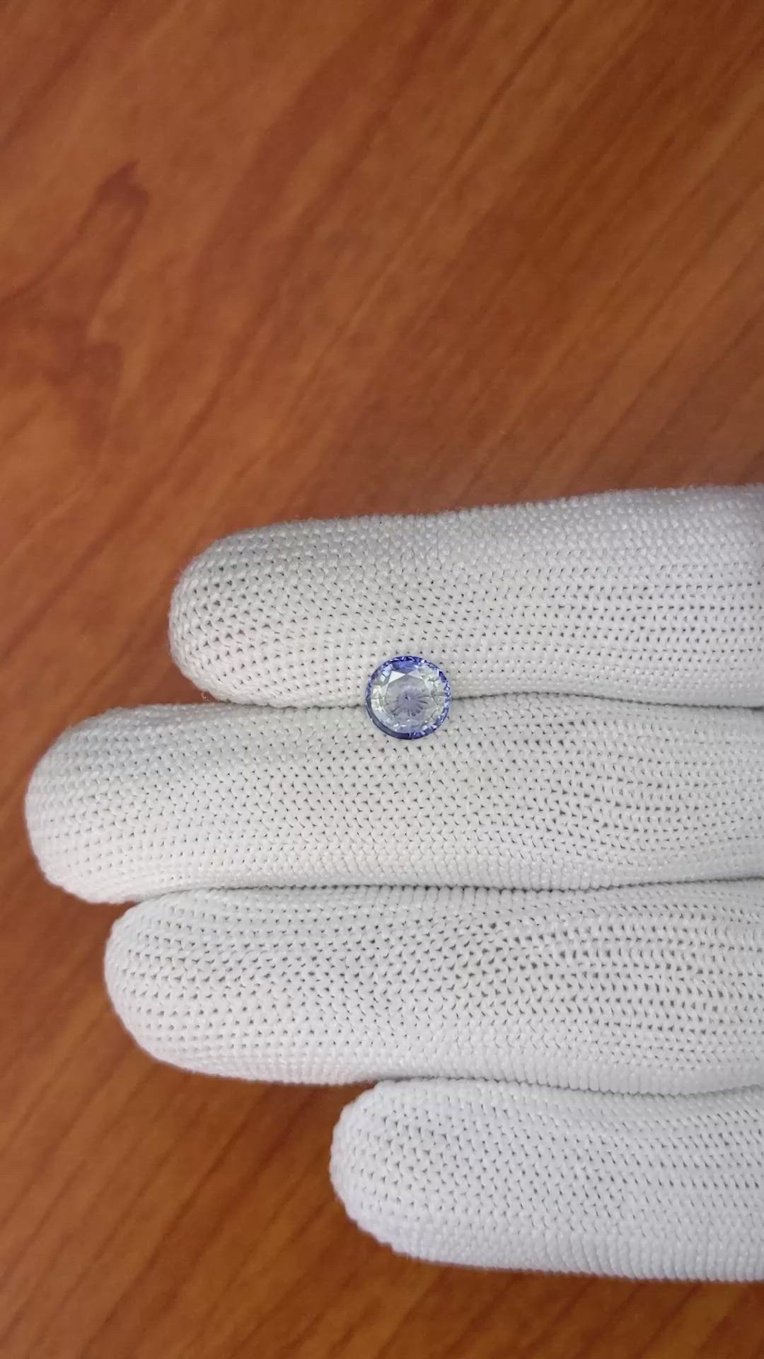 1.59 Ct. Bi Color Sapphire from Ceylon (Sri Lanka) Size Video