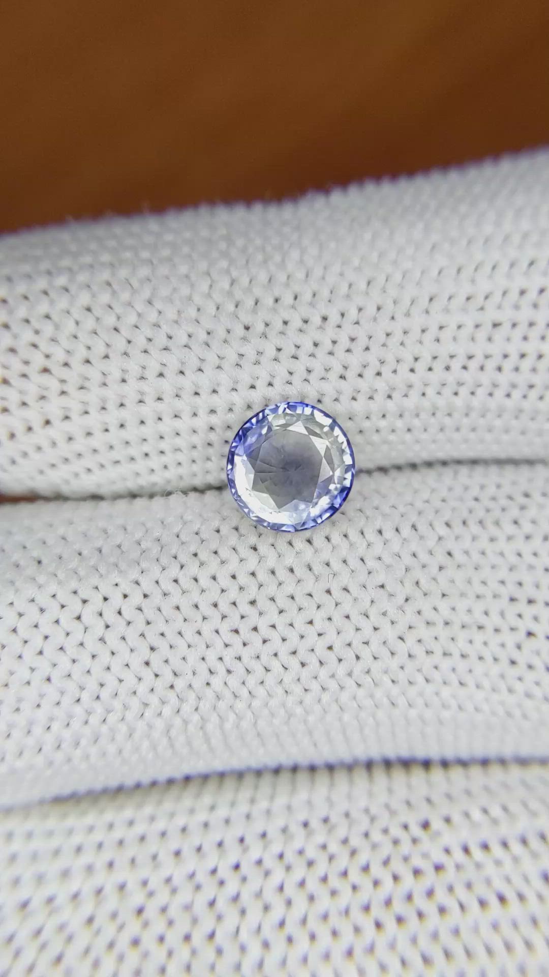 1.59 Ct. Bi Color Sapphire from Ceylon (Sri Lanka) Size Video