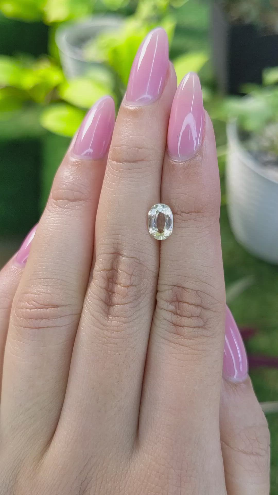1.25 Ct. Yellow Sapphire from Ceylon (Sri Lanka) Size Video