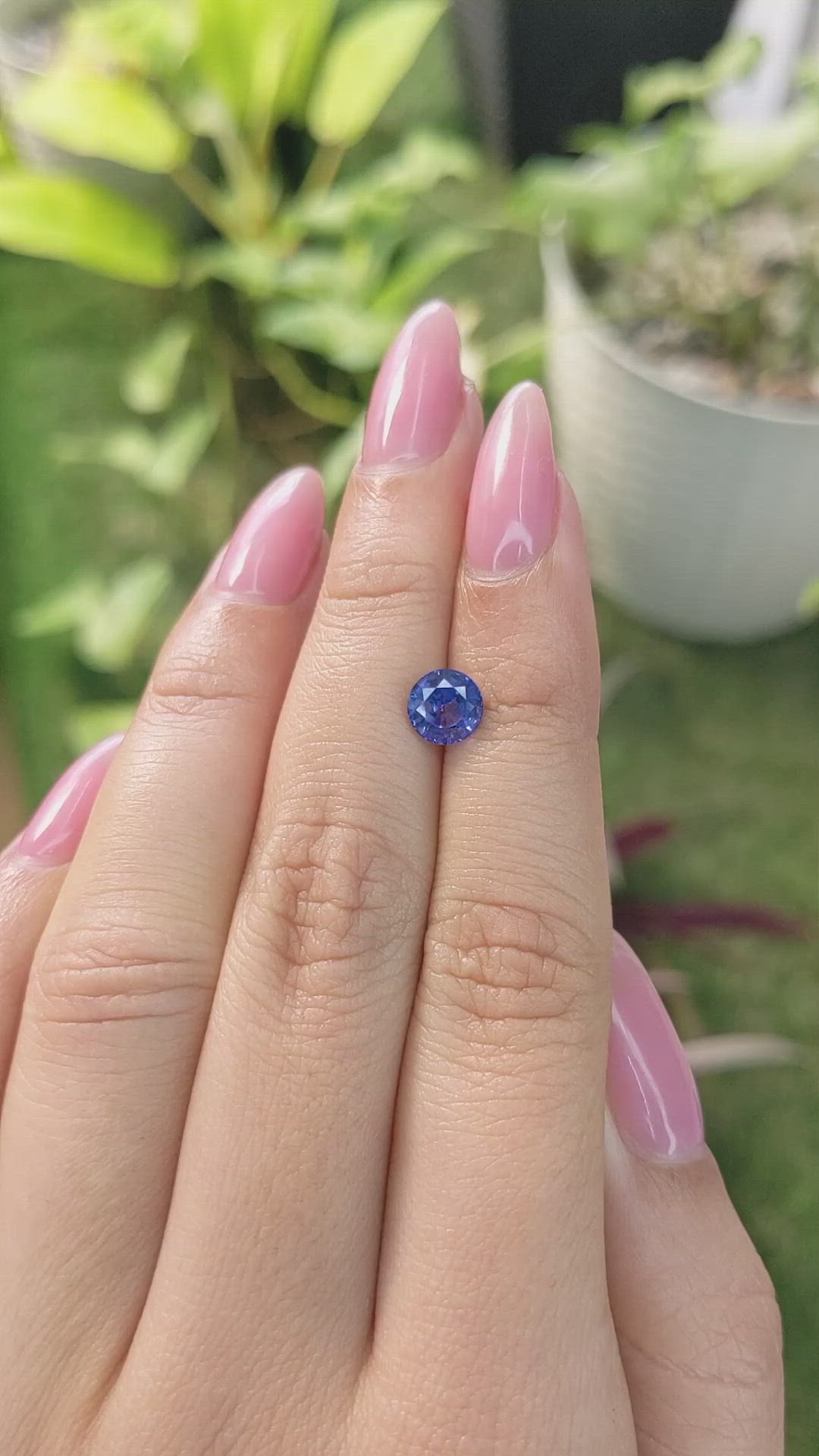 1.23 Ct. Blue Sapphire from Ceylon (Sri Lanka) Size Video