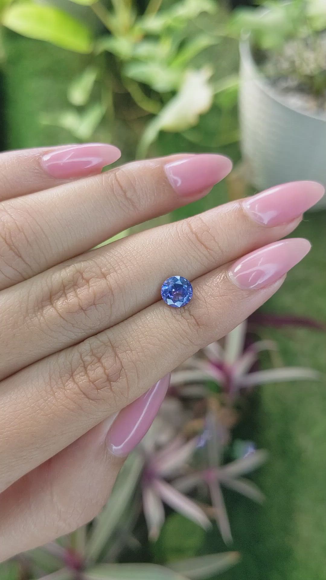 1.23 Ct. Blue Sapphire from Ceylon (Sri Lanka) Size Video