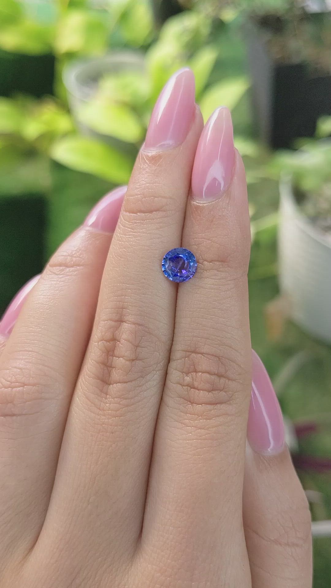 1.07 Ct. Blue Sapphire from Ceylon (Sri Lanka) Size Video