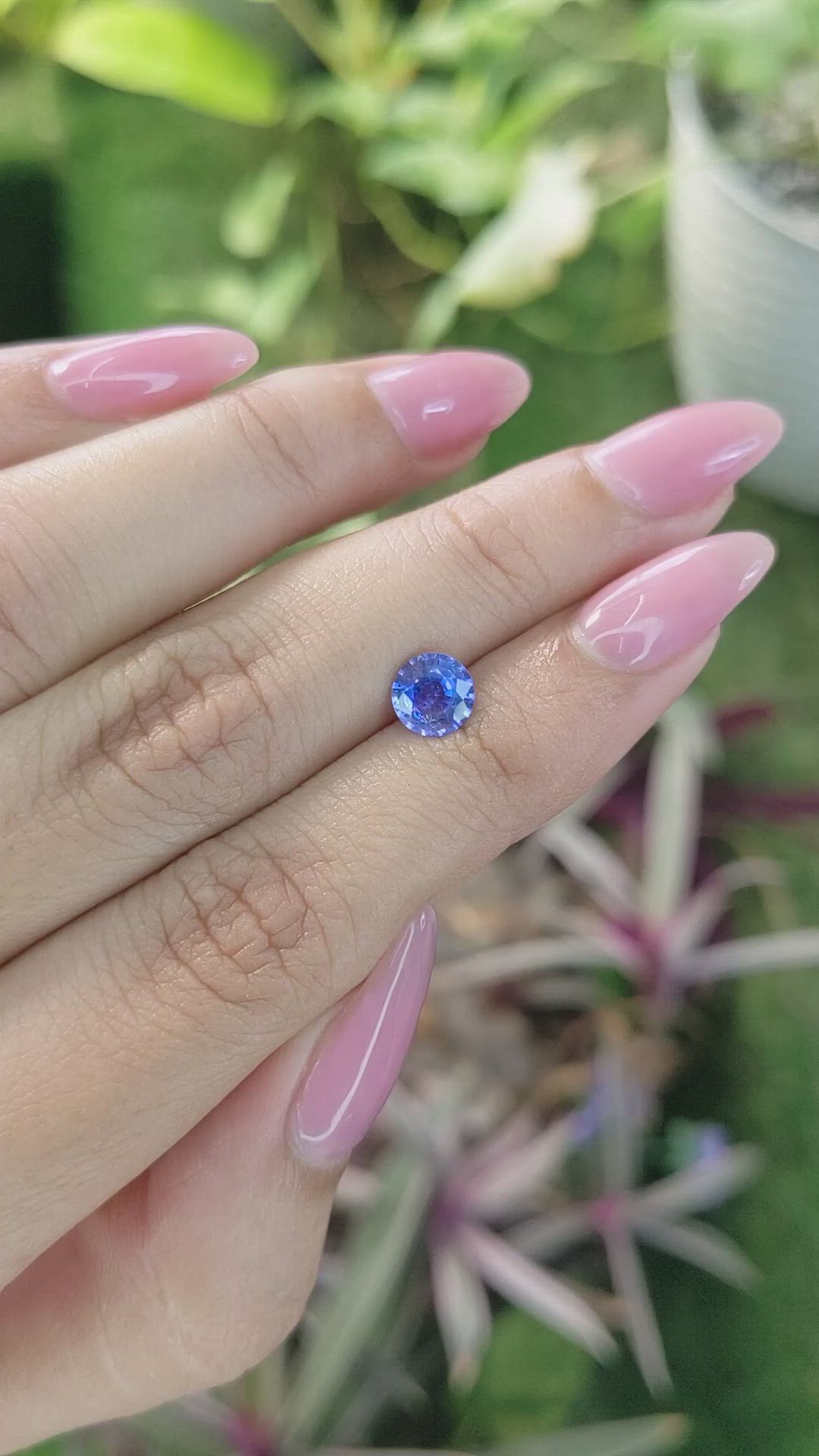 1.03 Ct. Blue Sapphire from Ceylon (Sri Lanka) Size Video