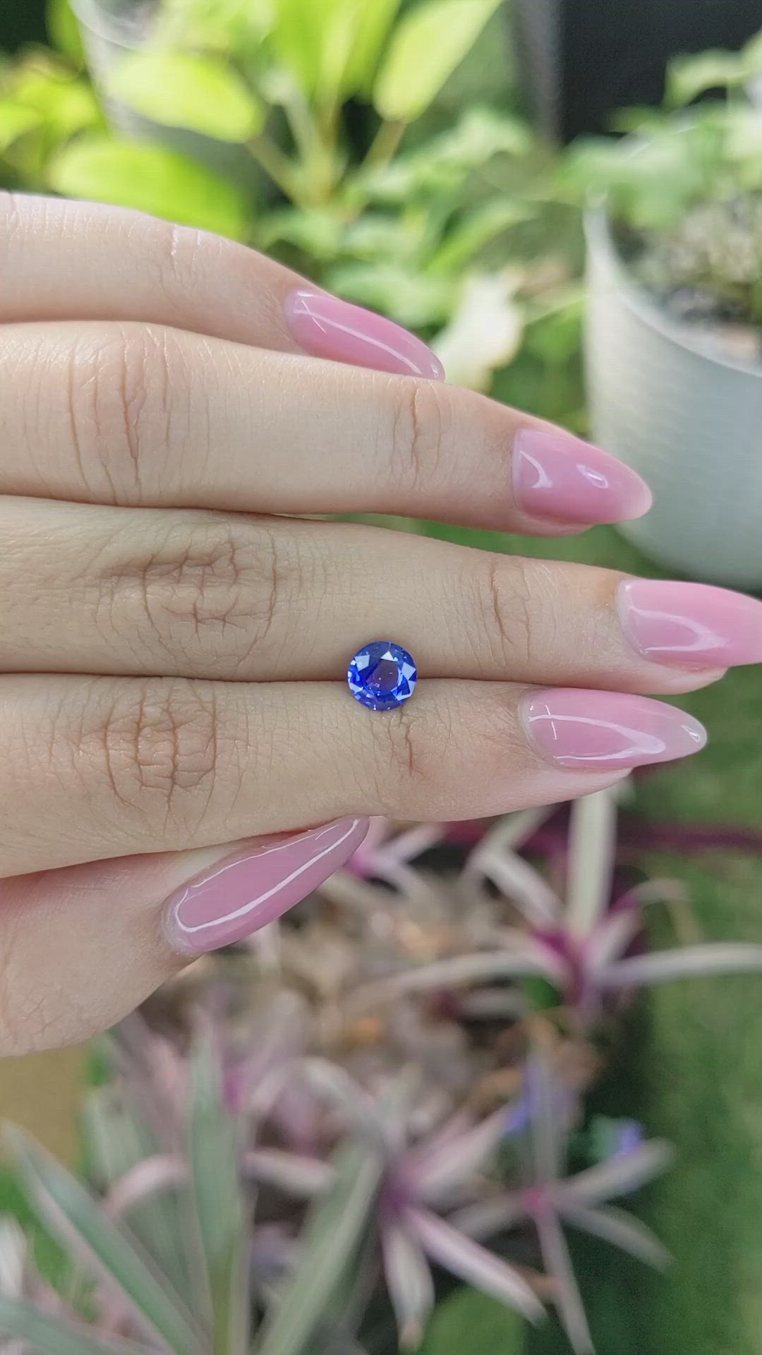 1.02 Ct. Blue Sapphire from Ceylon (Sri Lanka) Size Video