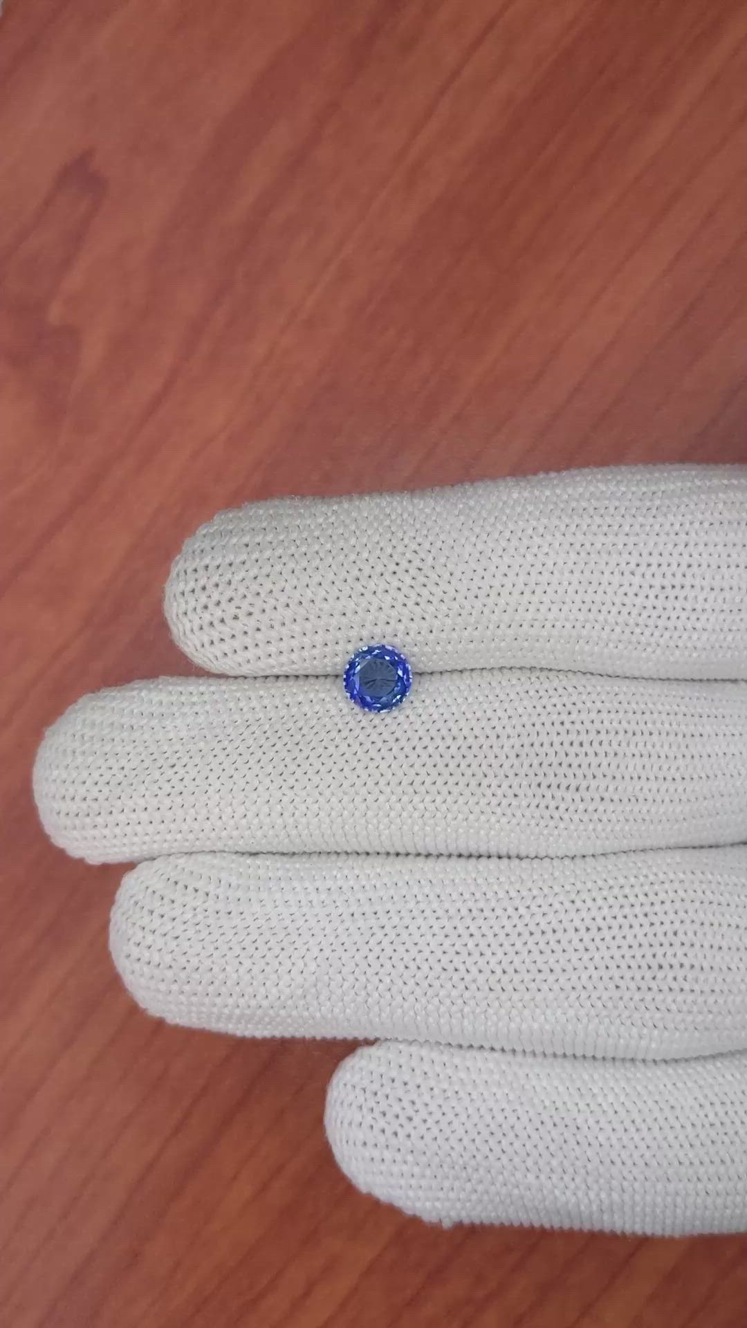 0.94 Ct. Blue Sapphire from Ceylon (Sri Lanka) Size Video
