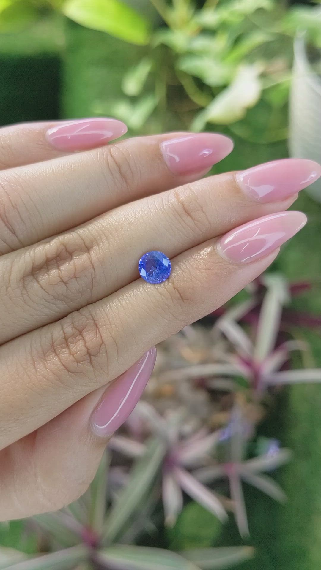 0.99 Ct. Blue Sapphire from Ceylon (Sri Lanka) Size Video