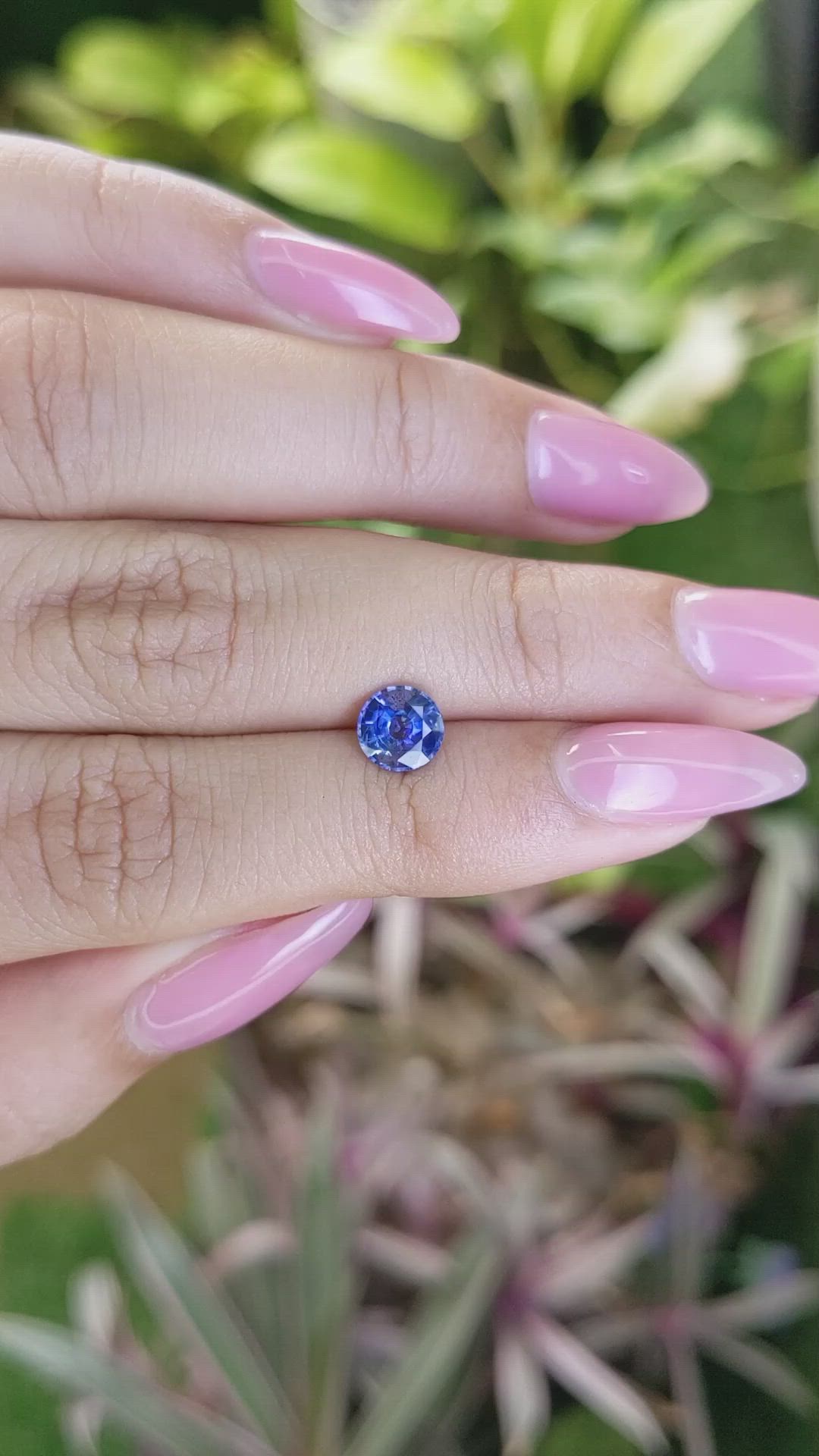 1.13 Ct. Blue Sapphire from Ceylon (Sri Lanka) Size Video