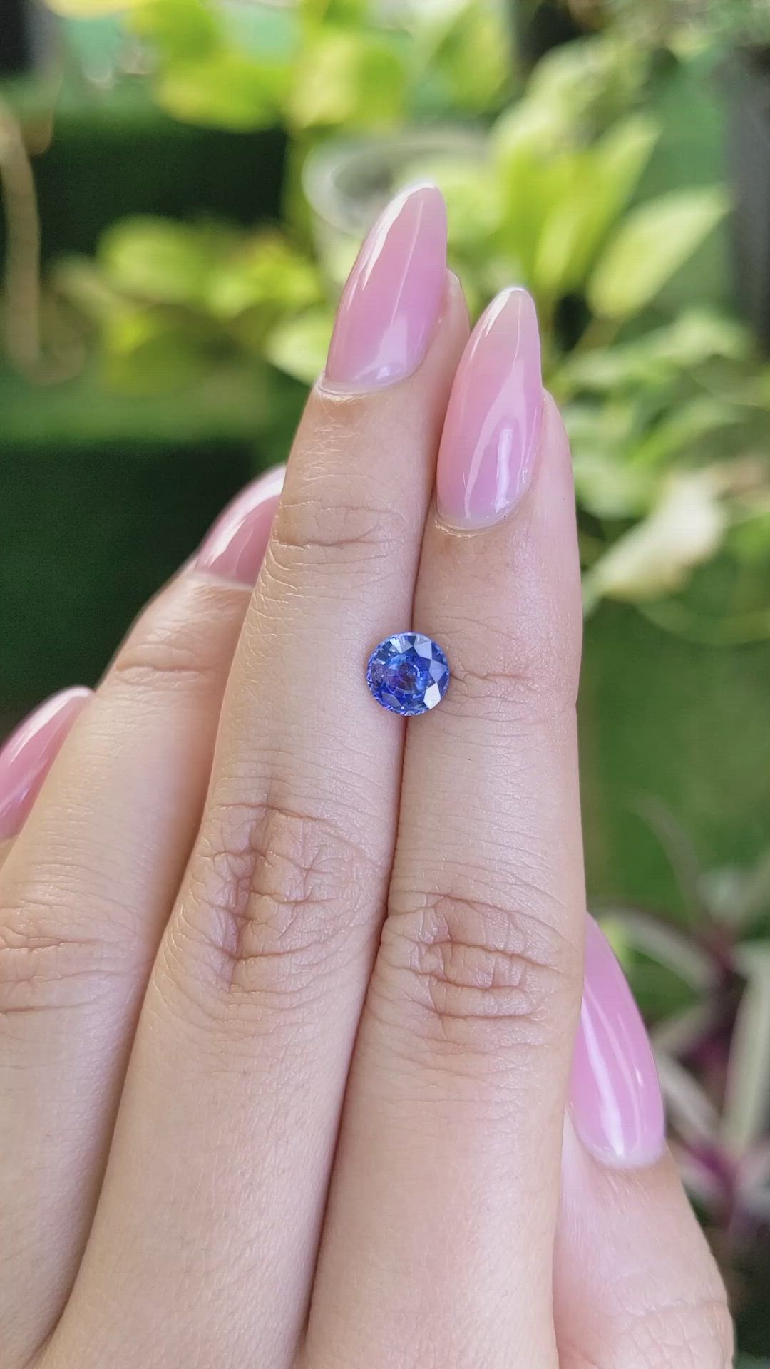 1.13 Ct. Blue Sapphire from Ceylon (Sri Lanka) Size Video