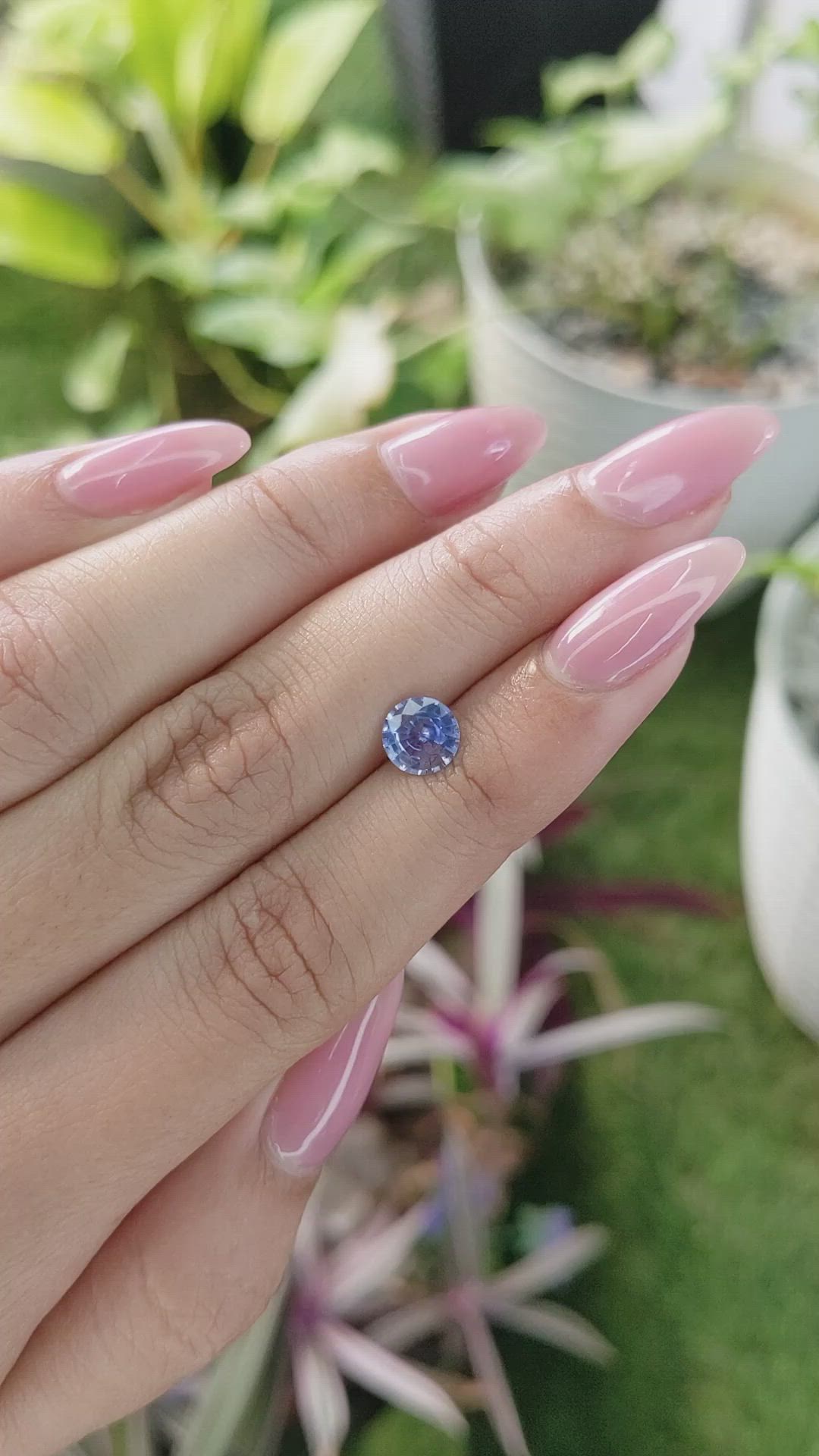 1.05 Ct. Blue Sapphire from Ceylon (Sri Lanka) Size Video