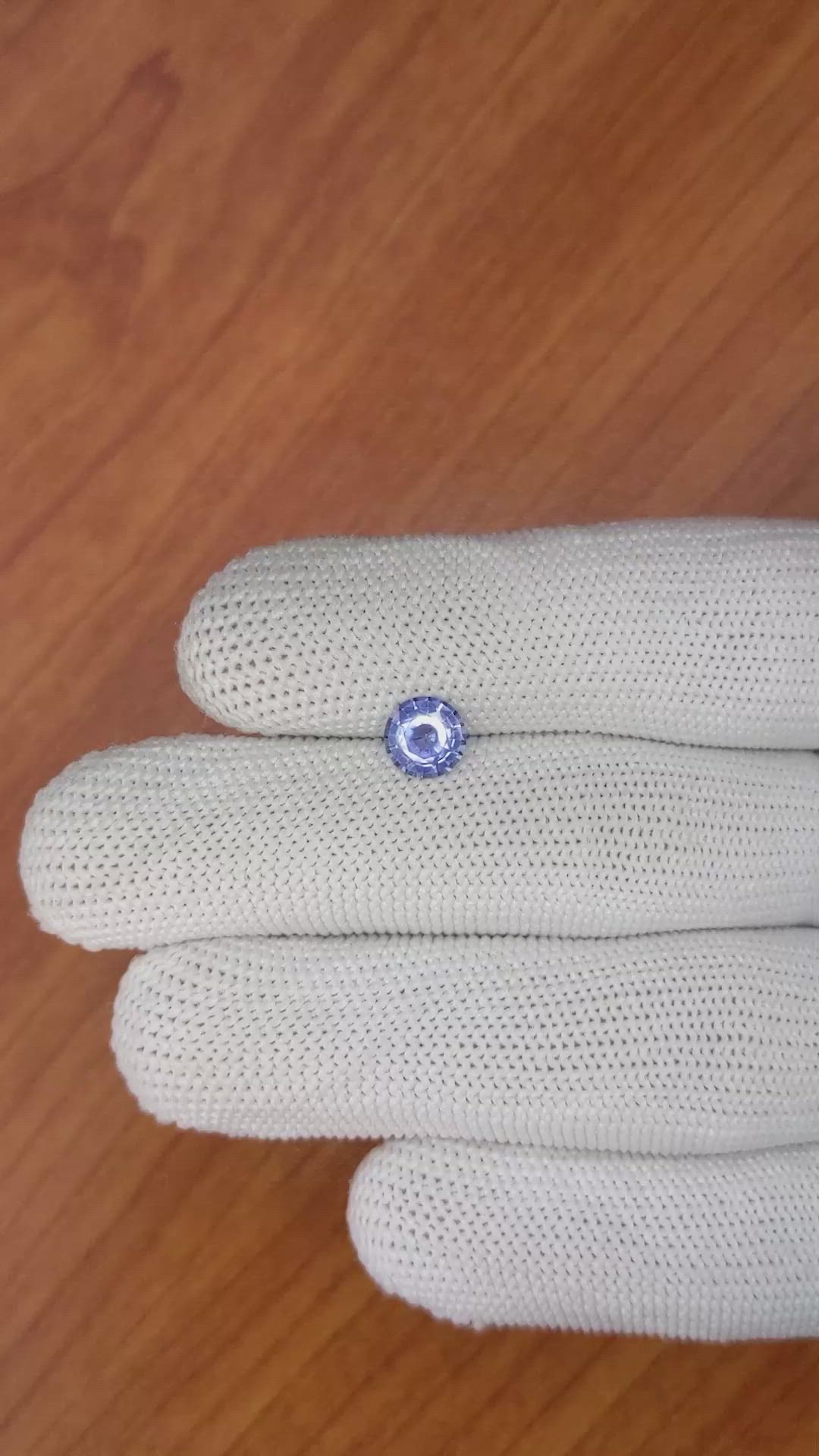 1.05 Ct. Blue Sapphire from Ceylon (Sri Lanka) Size Video
