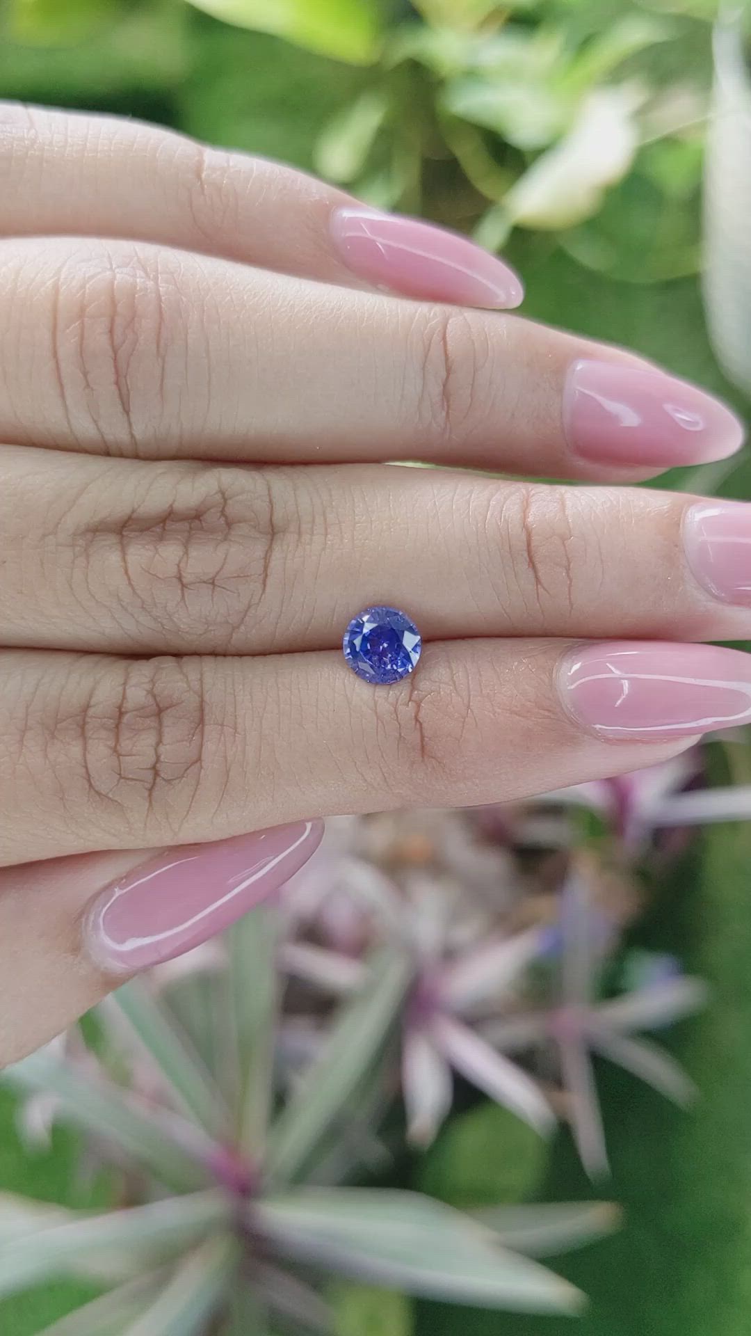 1.03 Ct. Blue Sapphire from Ceylon (Sri Lanka) Size Video