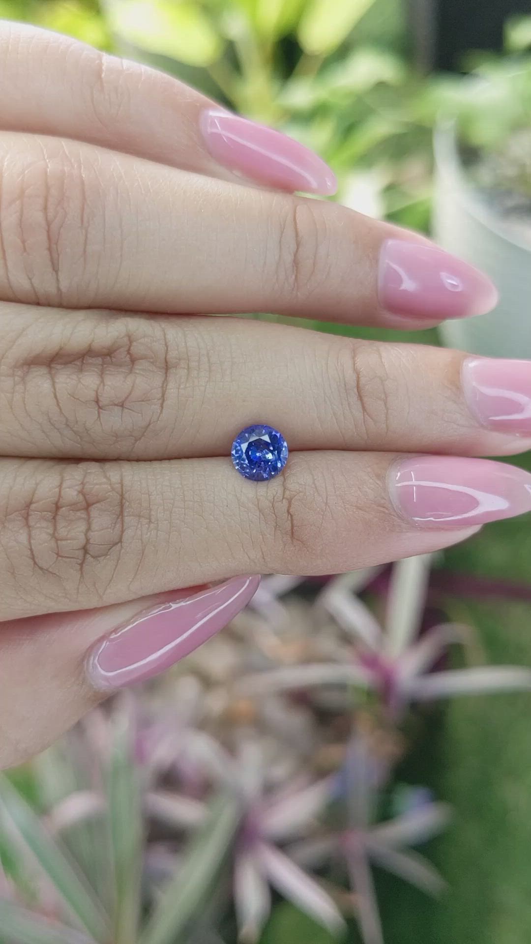 0.92 Ct. Blue Sapphire from Ceylon (Sri Lanka) Size Video