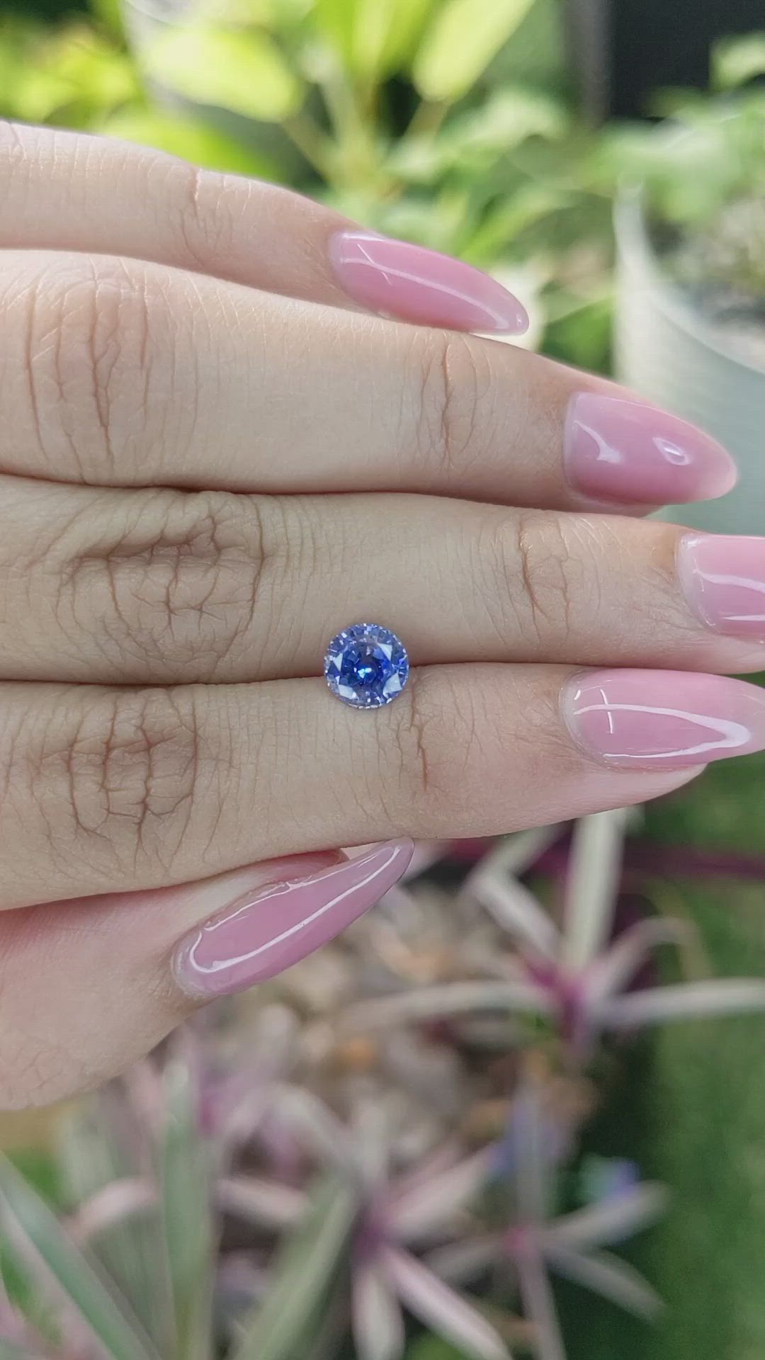 1.23 Ct. Blue Sapphire from Ceylon (Sri Lanka) Size Video