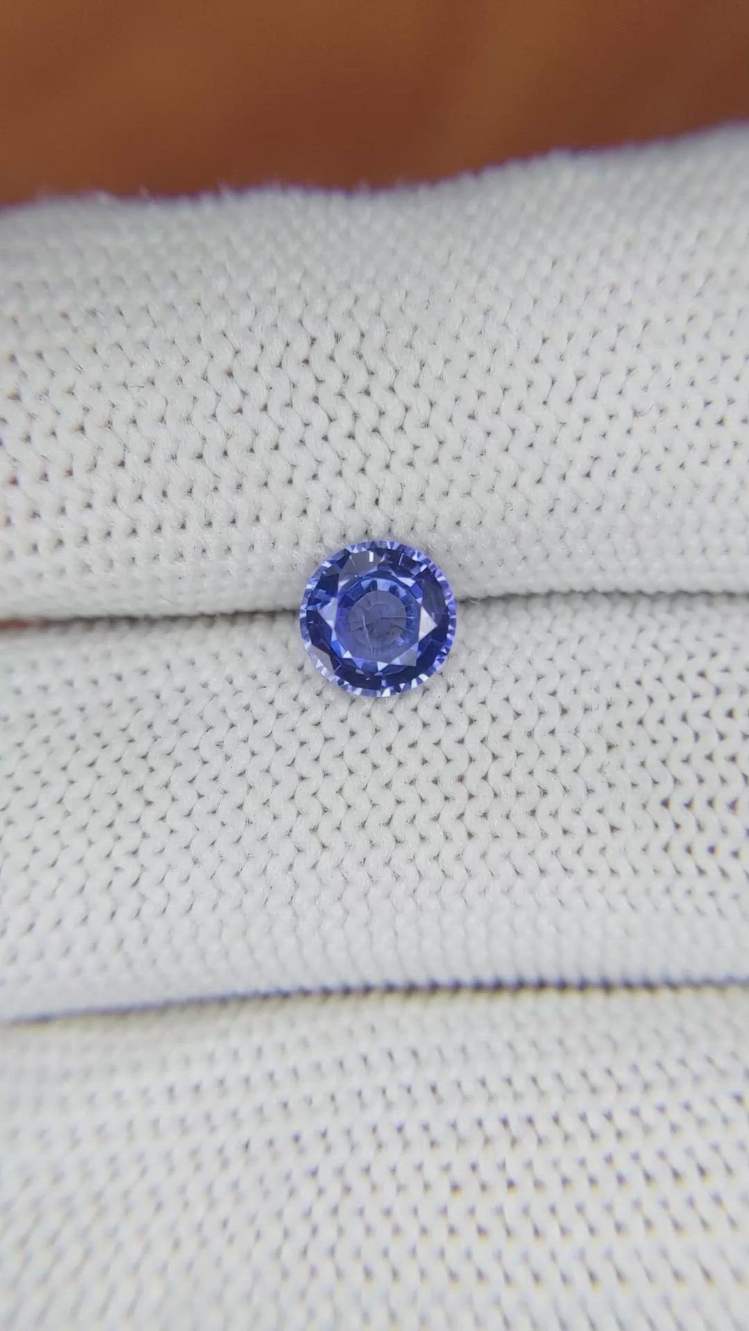 1.02 Ct. Blue Sapphire from Ceylon (Sri Lanka) Size Video