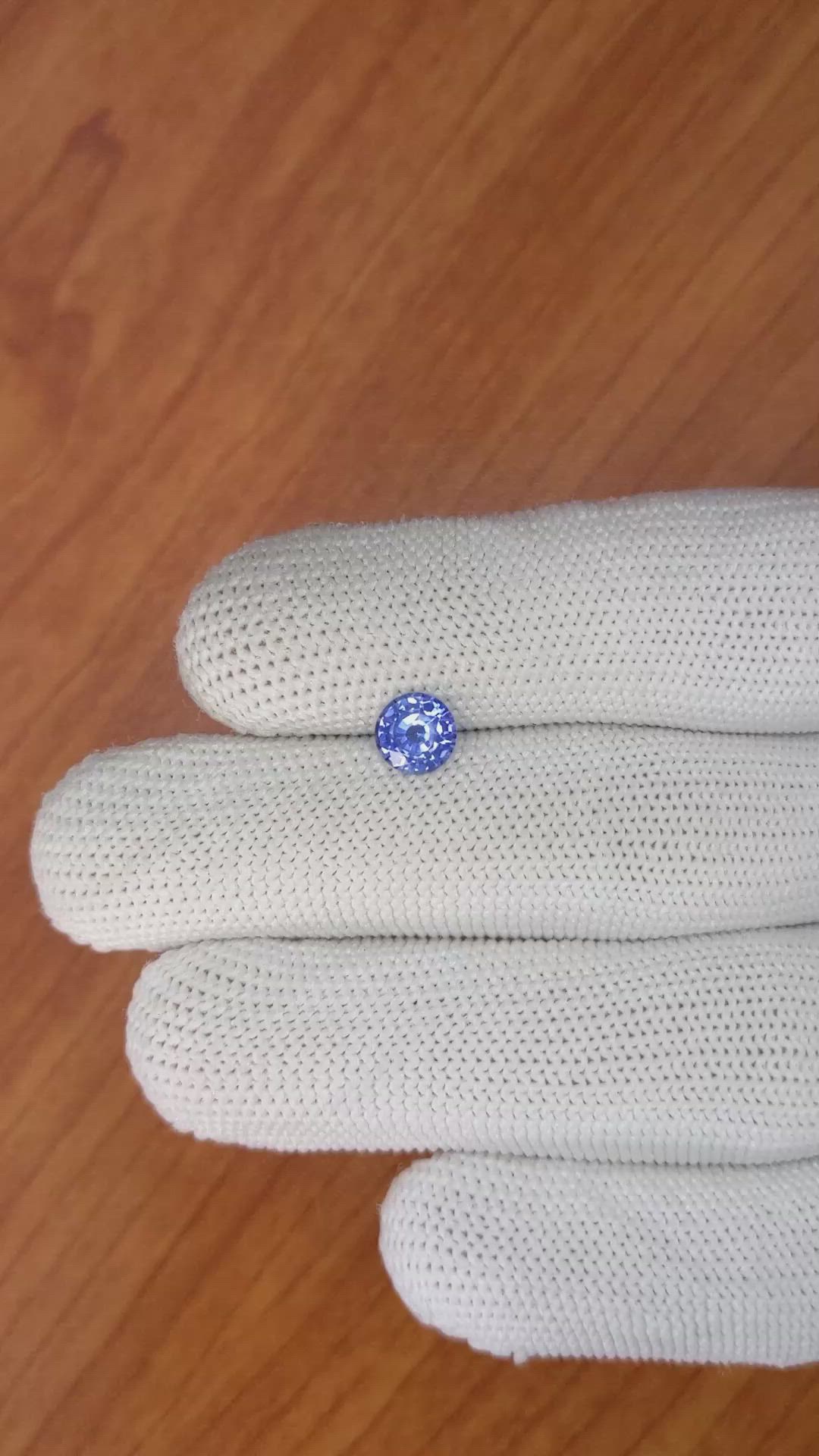 1.00 Ct. Blue Sapphire from Ceylon (Sri Lanka) Size Video