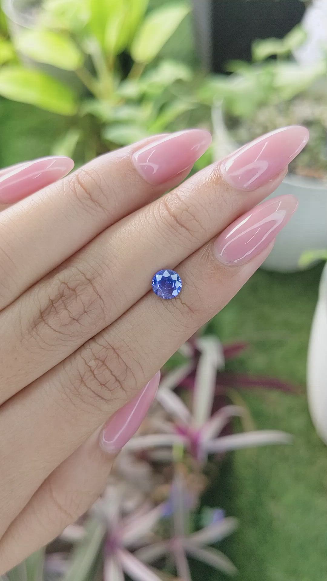 0.94 Ct. Blue Sapphire from Ceylon (Sri Lanka) Size Video