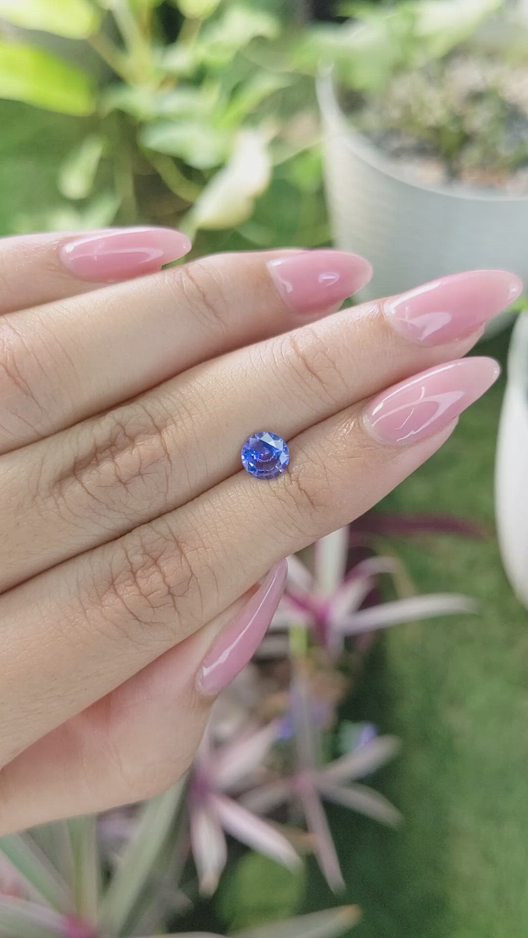 0.80 Ct. Blue Sapphire from Ceylon (Sri Lanka) Size Video