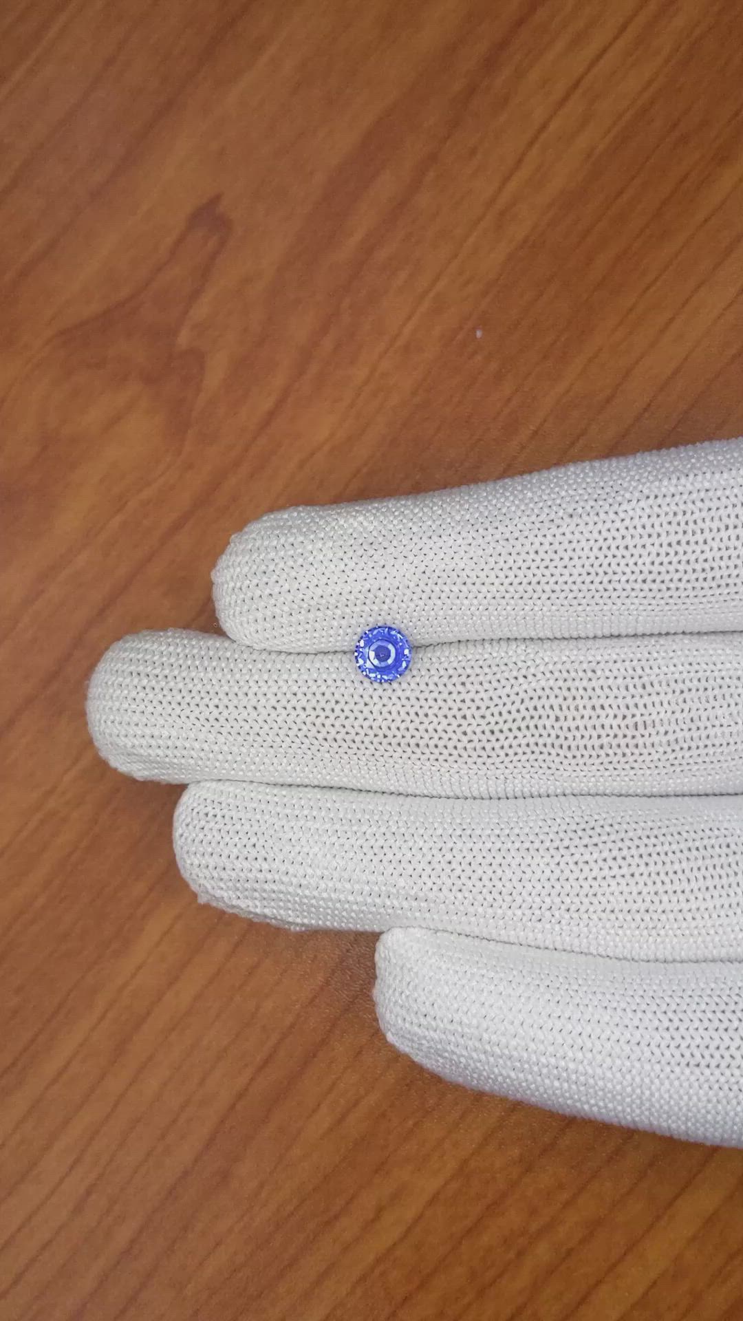 0.96 Ct. Blue Sapphire from Ceylon (Sri Lanka) Size Video
