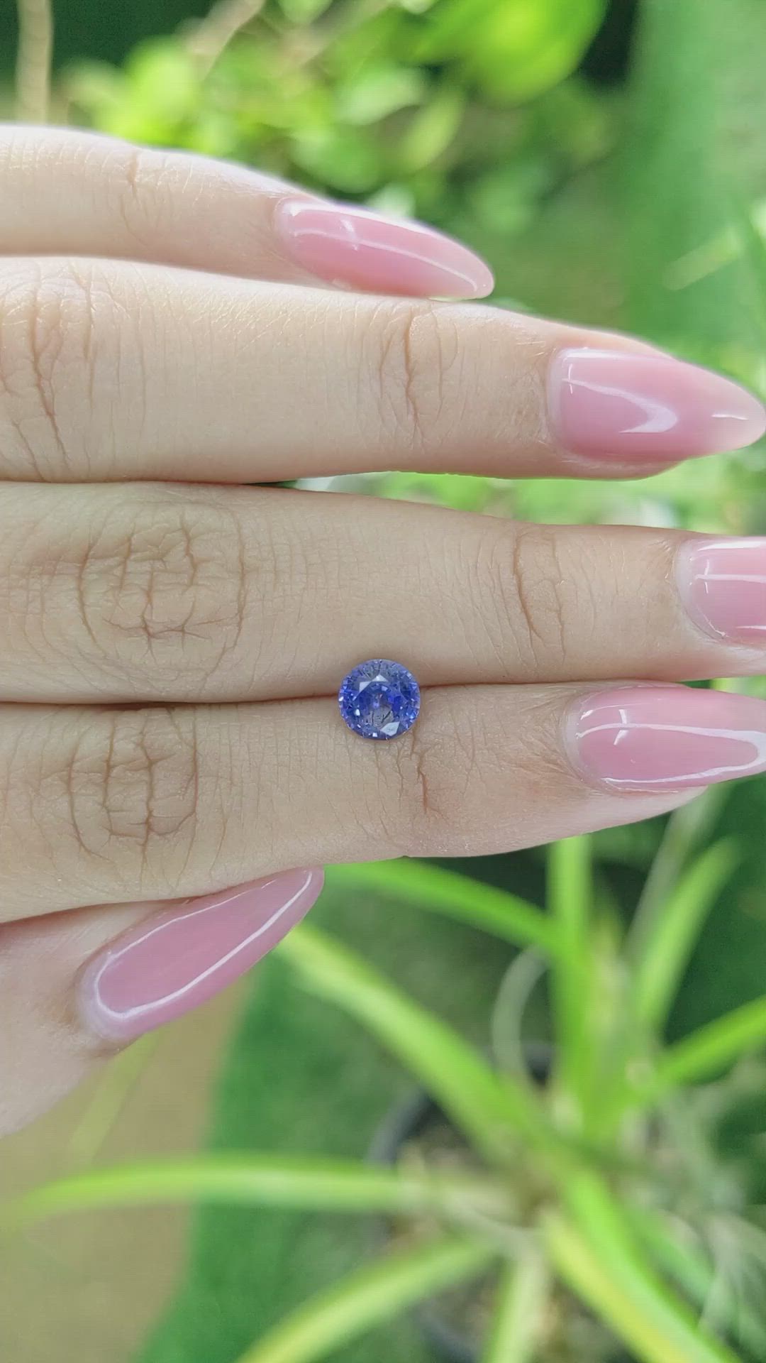 1.36 Ct. Blue Sapphire from Ceylon (Sri Lanka) Size Video