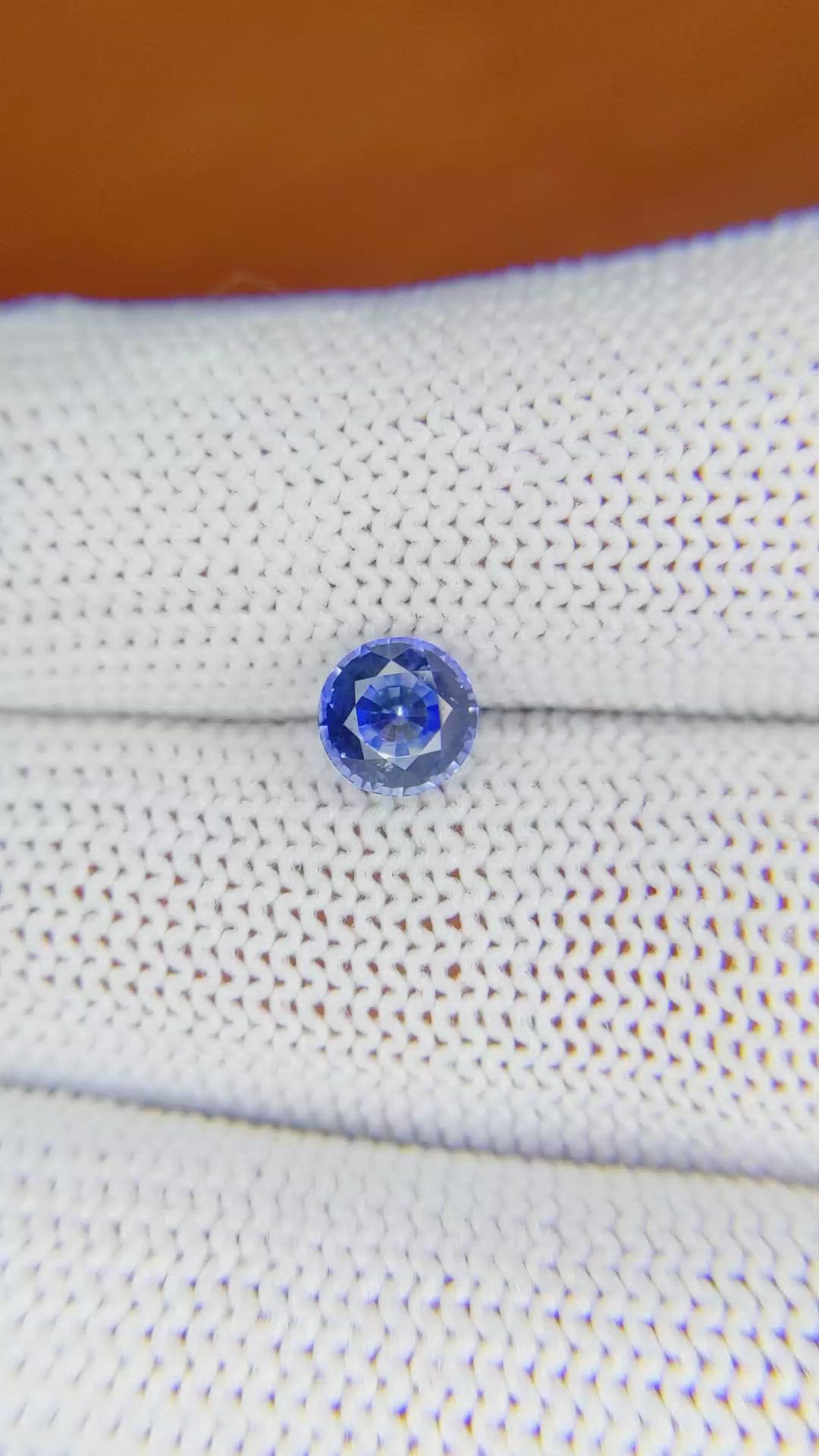 1.36 Ct. Blue Sapphire from Ceylon (Sri Lanka) Size Video