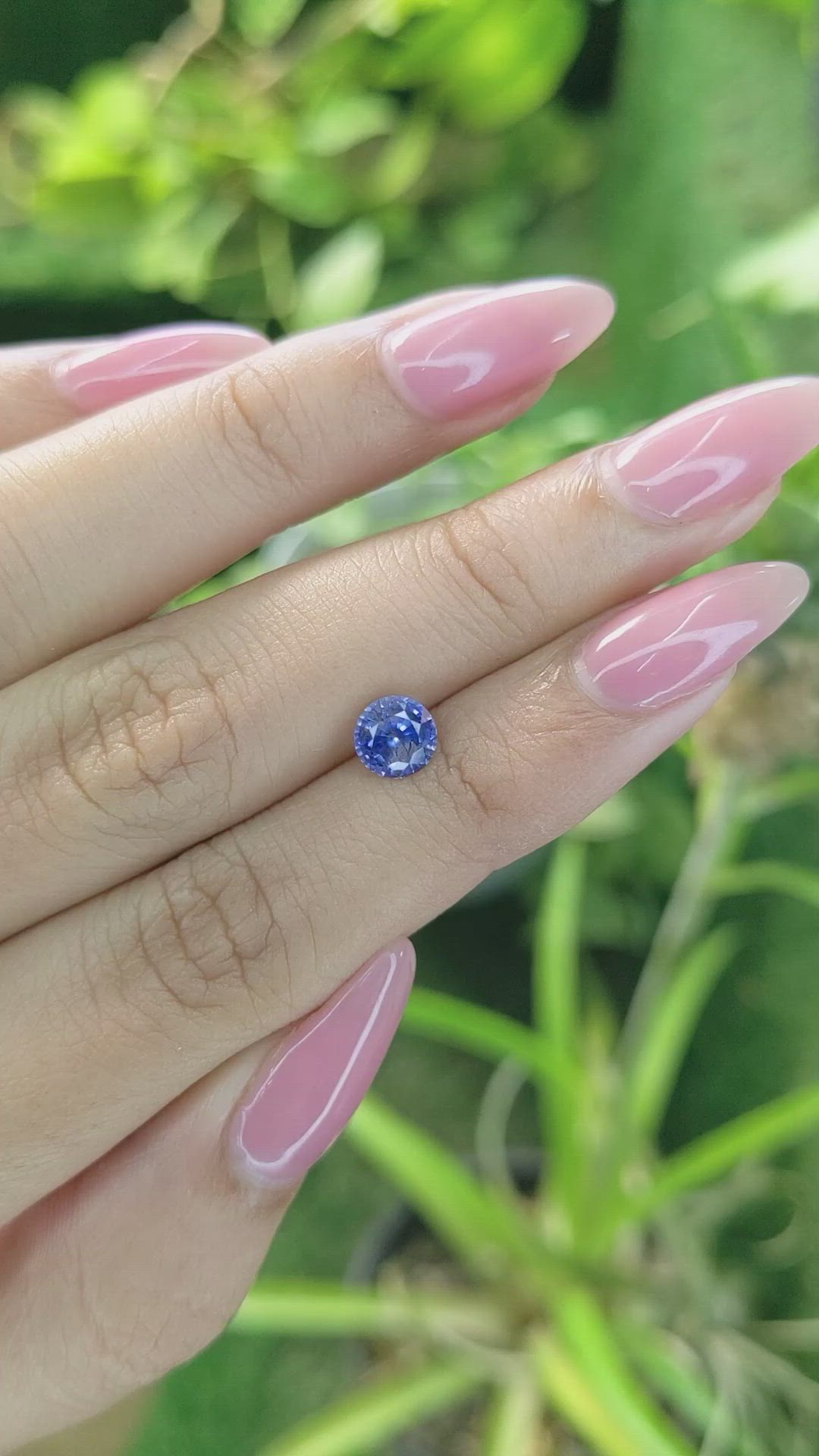 1.36 Ct. Blue Sapphire from Ceylon (Sri Lanka) Size Video