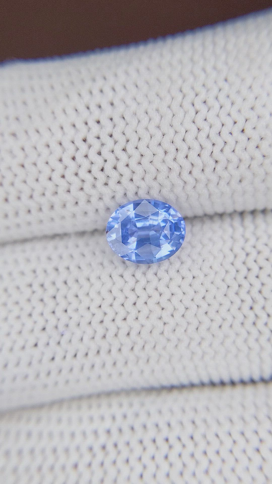 1.52 Ct. Blue Sapphire from Ceylon (Sri Lanka) Size Video
