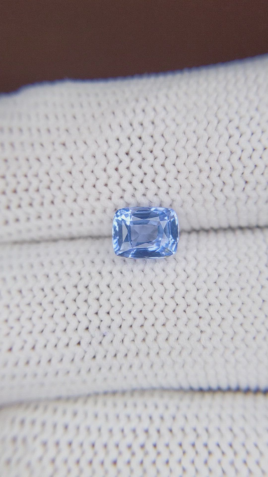 1.51 Ct. Blue Sapphire from Ceylon (Sri Lanka) Size Video