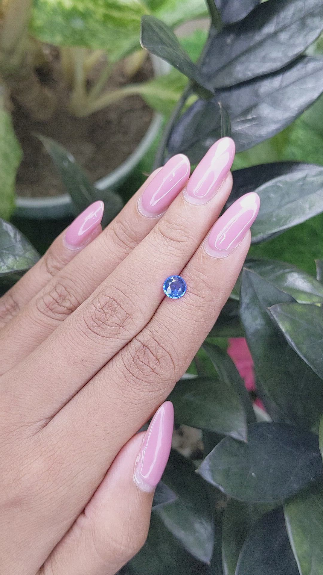 0.77 Ct. Blue Sapphire from Ceylon (Sri Lanka) Size Video