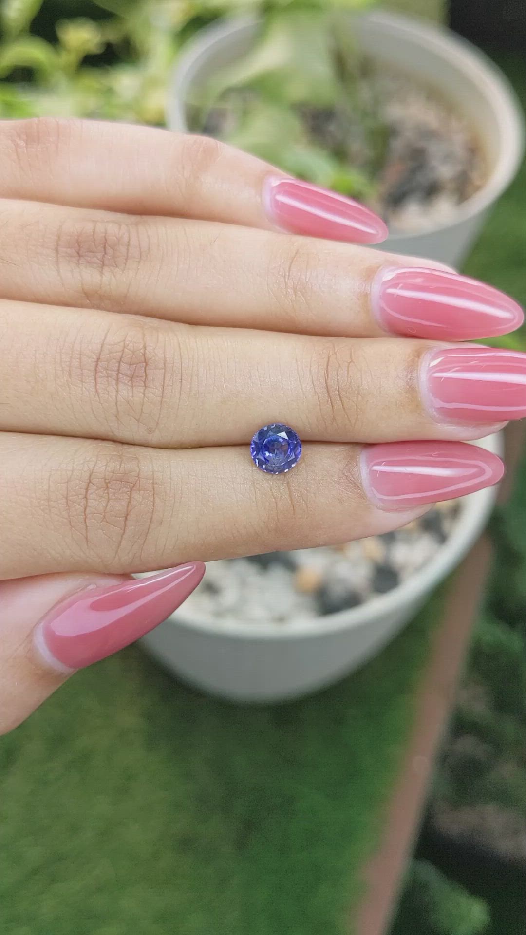 1.23 Ct. Blue Sapphire from Ceylon (Sri Lanka) Size Video