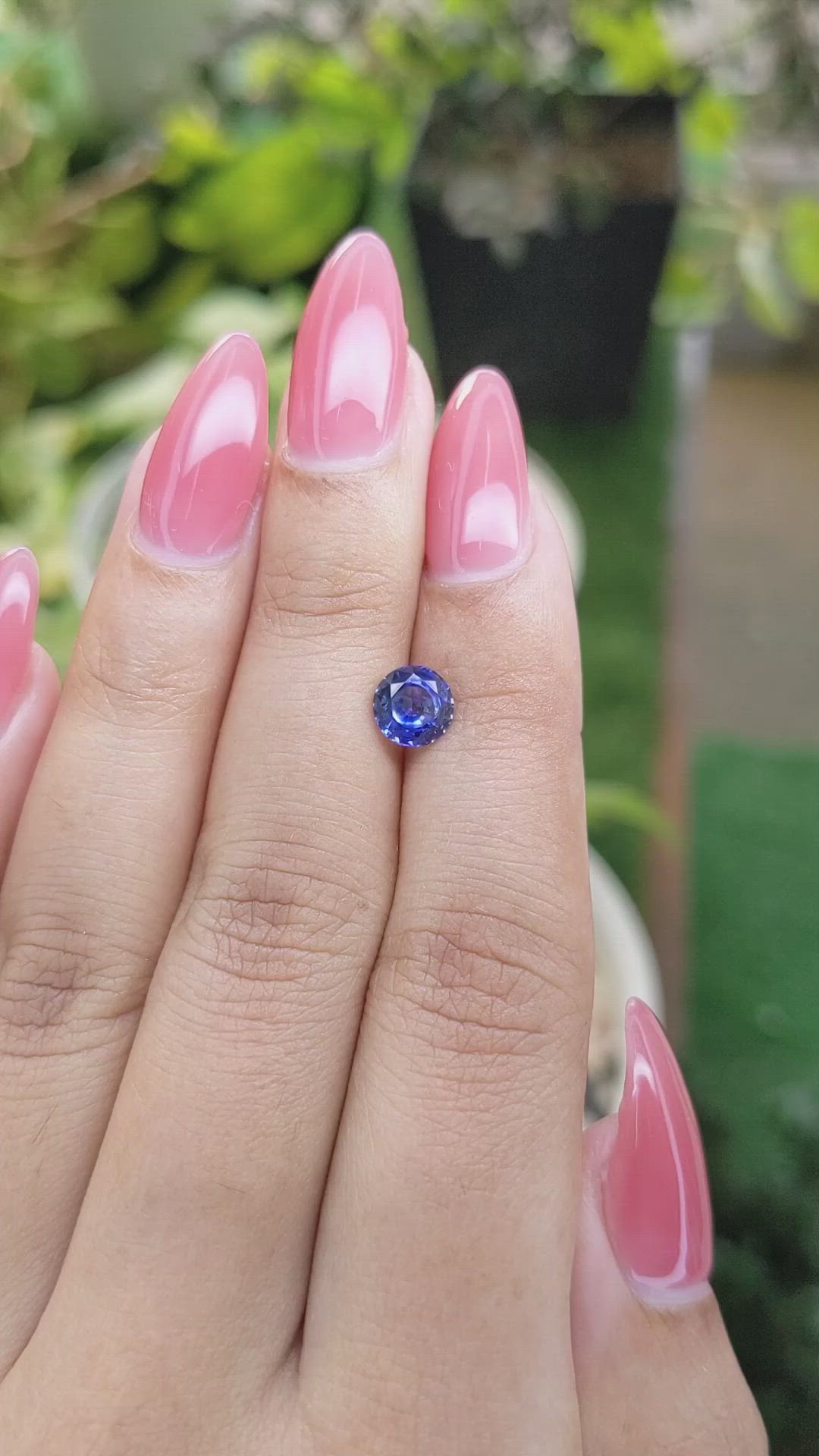 1.23 Ct. Blue Sapphire from Ceylon (Sri Lanka) Size Video