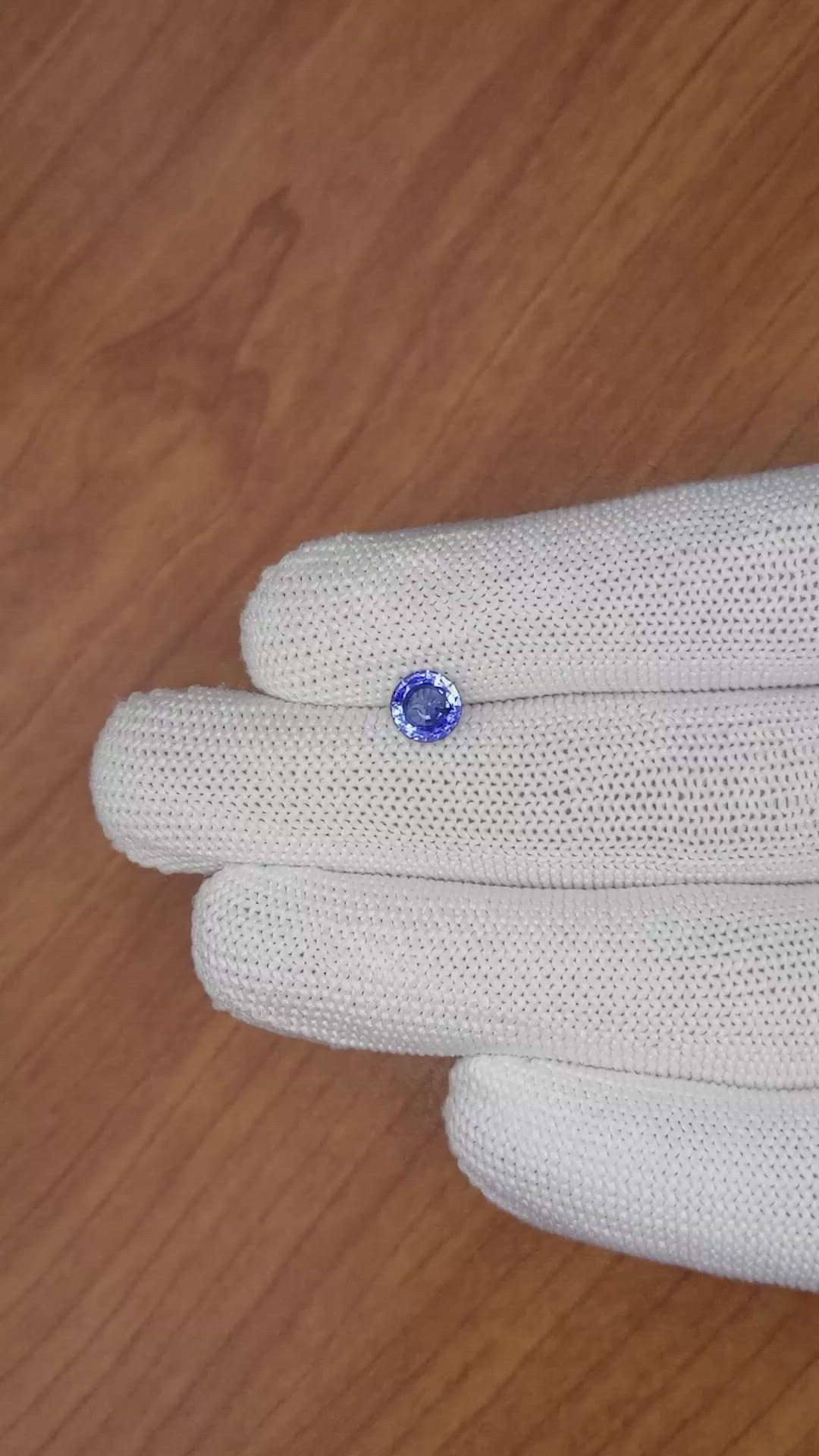 1.23 Ct. Blue Sapphire from Ceylon (Sri Lanka) Size Video