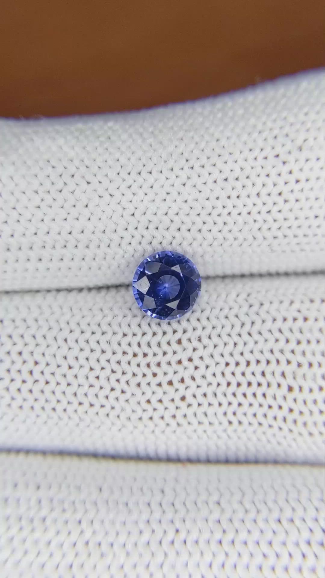 1.25 Ct. Blue Sapphire from Ceylon (Sri Lanka) Size Video