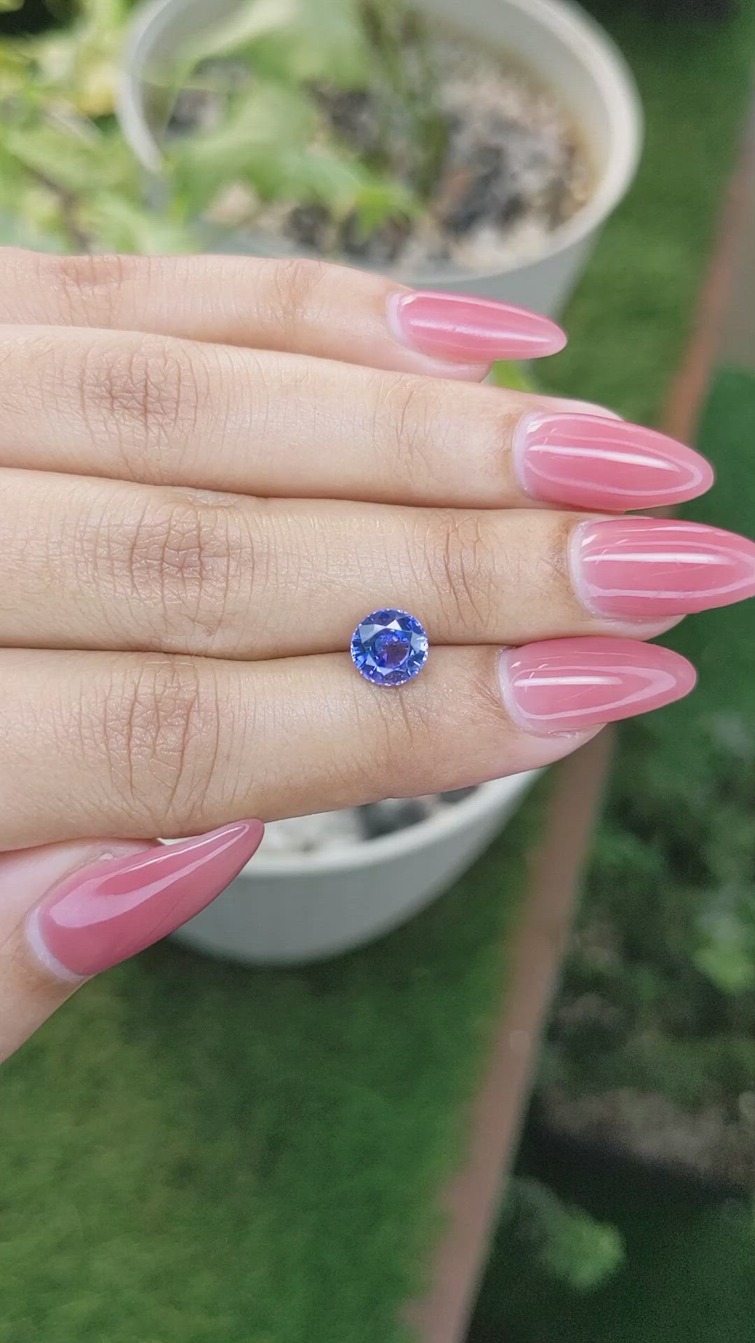 1.81 Ct. Blue Sapphire from Ceylon (Sri Lanka) Size Video