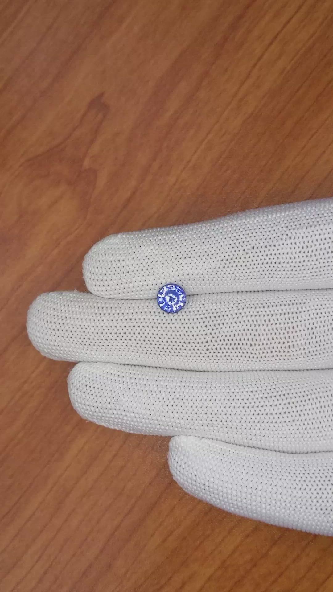 1.27 Ct. Blue Sapphire from Ceylon (Sri Lanka) Size Video