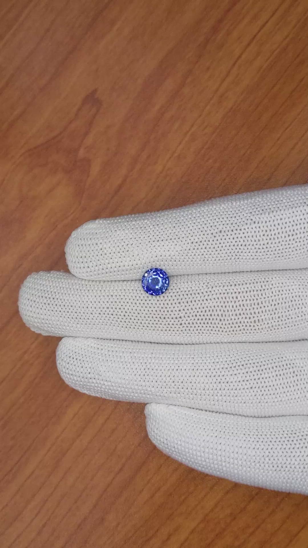 1.24 Ct. Blue Sapphire from Ceylon (Sri Lanka) Size Video