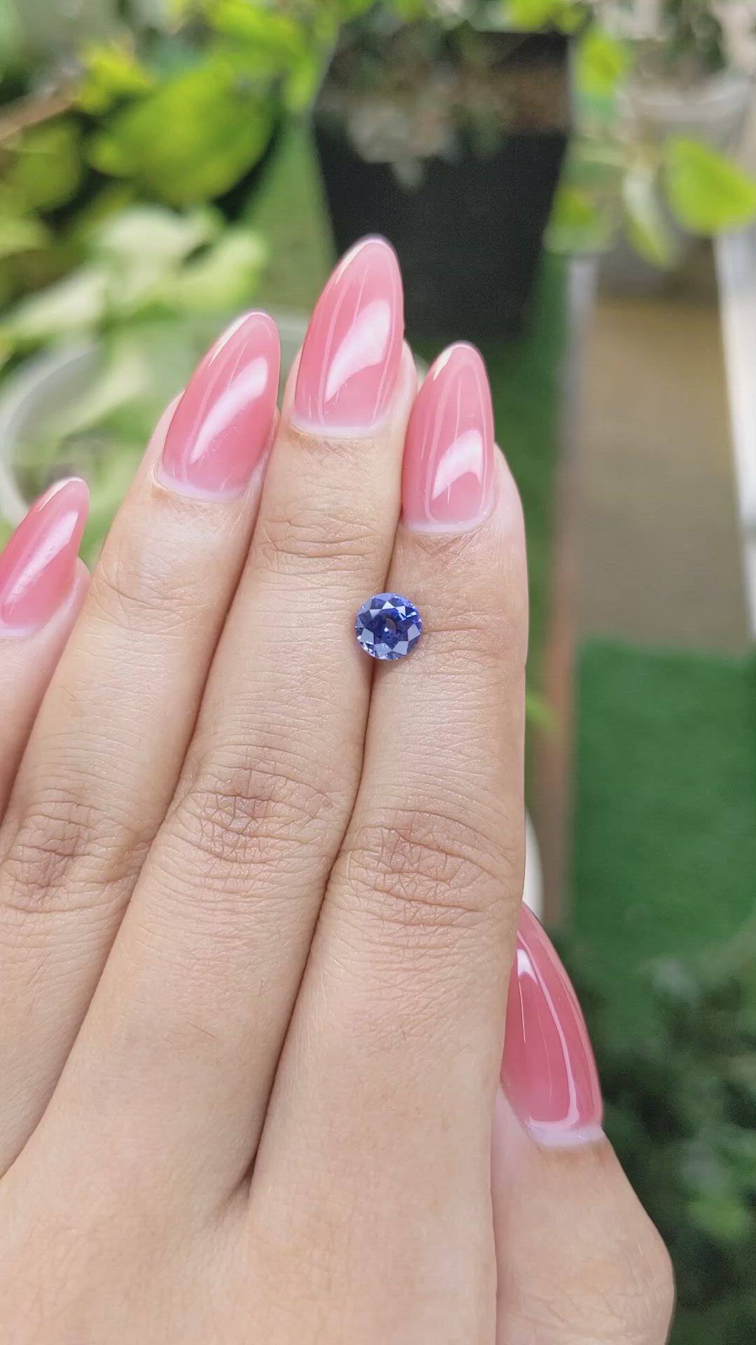 1.25 Ct. Blue Sapphire from Ceylon (Sri Lanka) Size Video