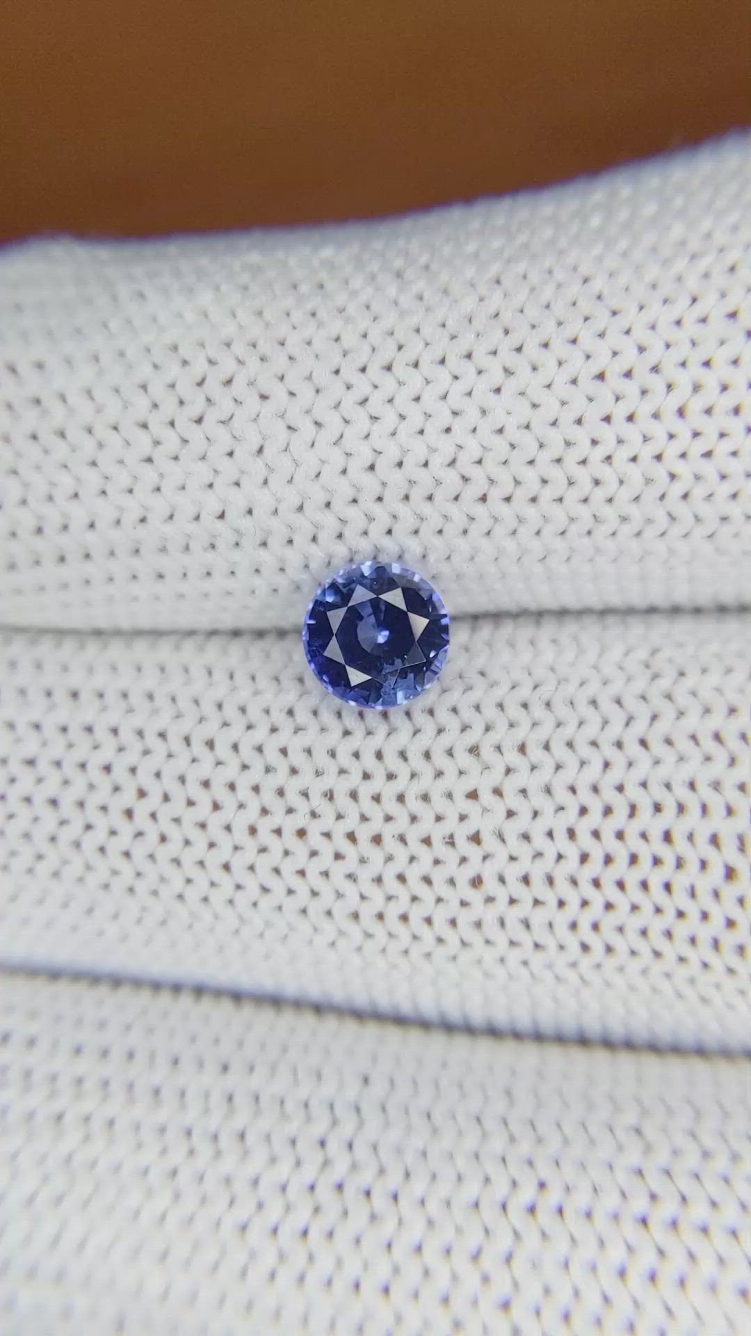 1.25 Ct. Blue Sapphire from Ceylon (Sri Lanka) Size Video