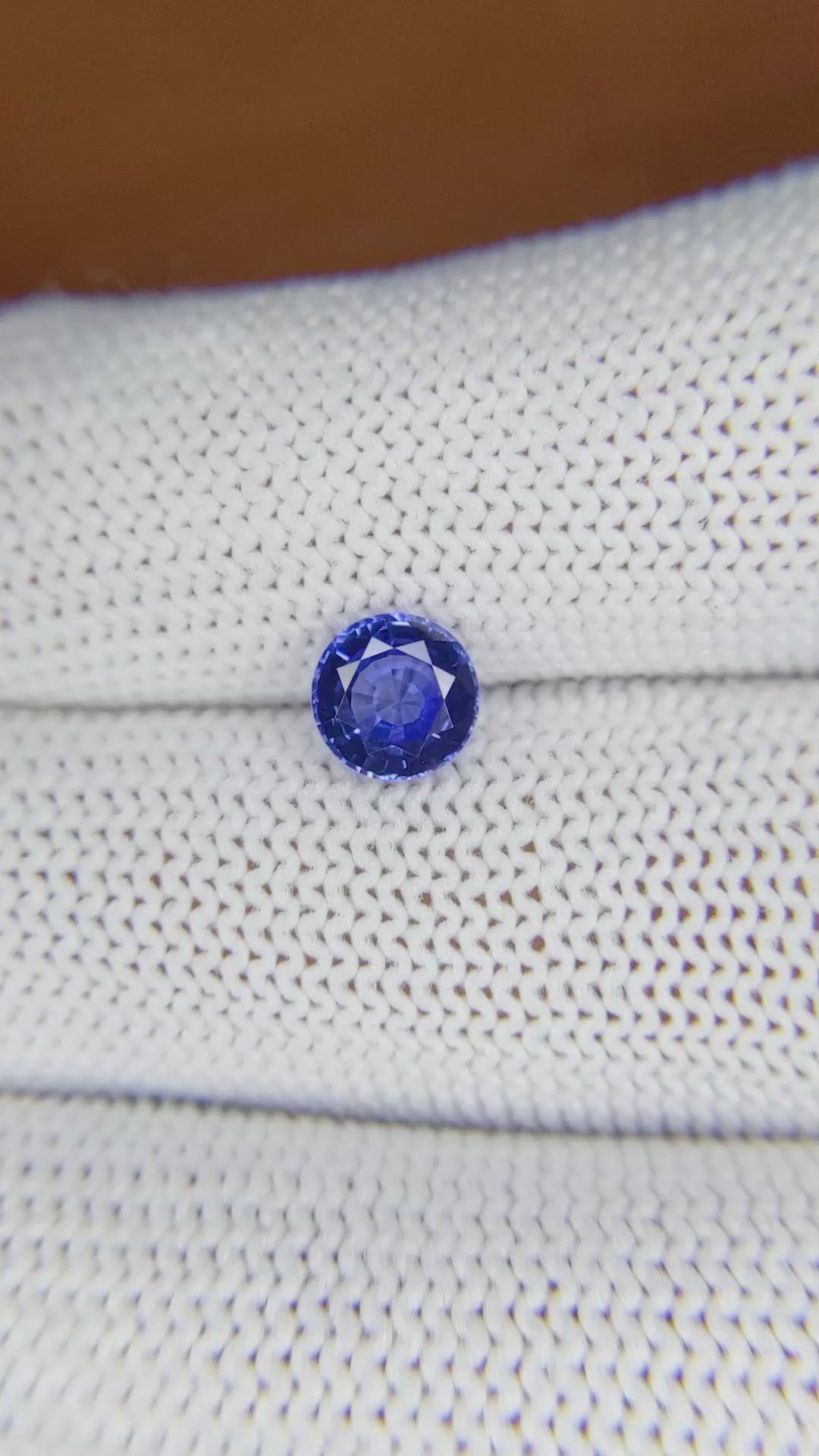1.26 Ct. Blue Sapphire from Ceylon (Sri Lanka) Size Video