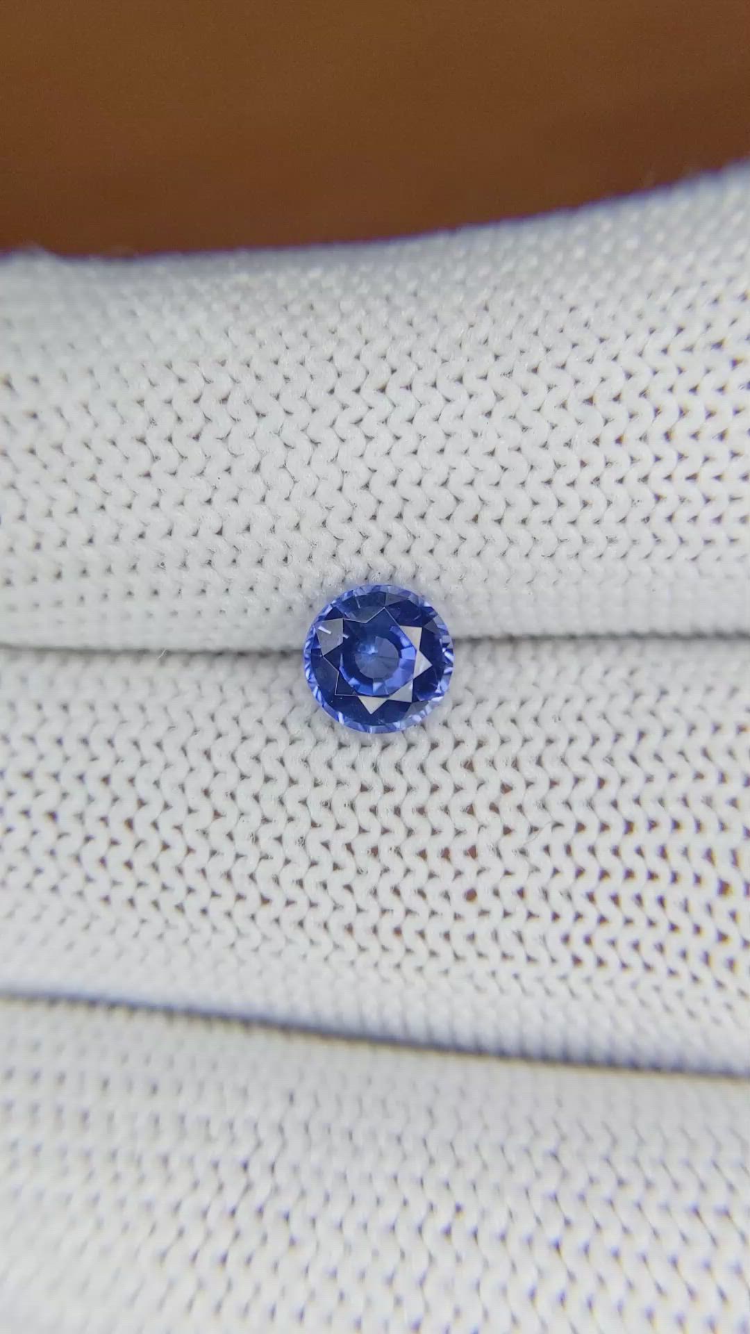 1.14 Ct. Blue Sapphire from Ceylon (Sri Lanka) Size Video