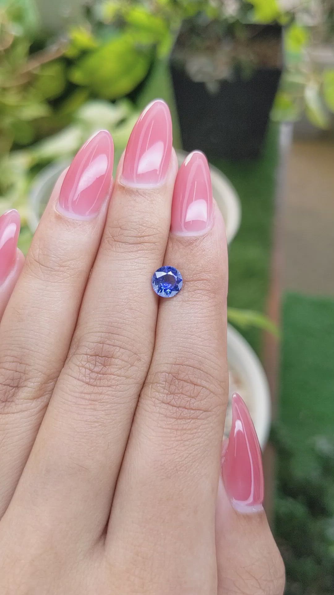 0.98 Ct. Blue Sapphire from Ceylon (Sri Lanka) Size Video