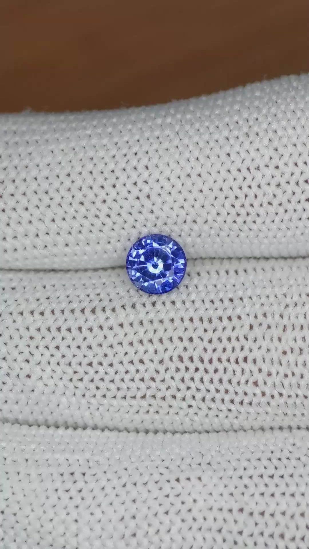 1.15 Ct. Blue Sapphire from Ceylon (Sri Lanka) Size Video