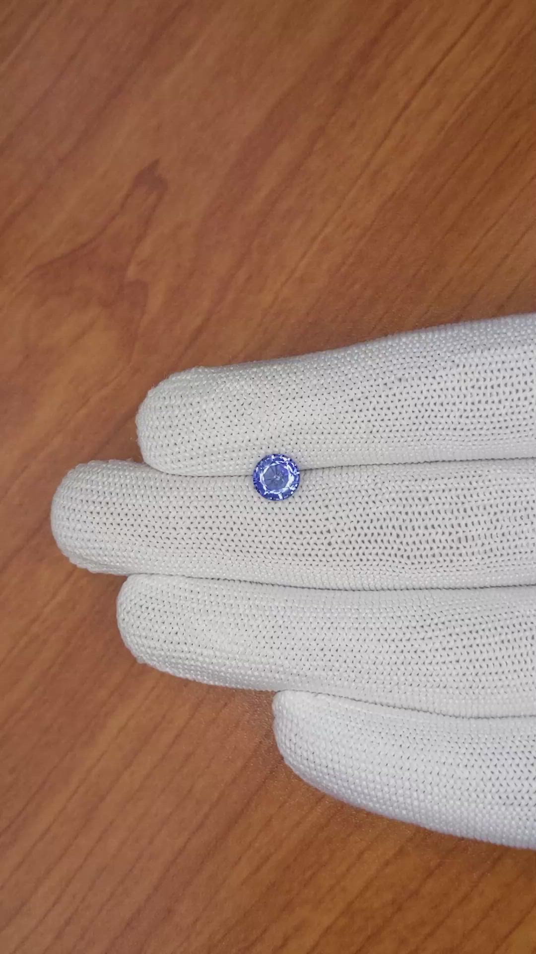 1.17 Ct. Blue Sapphire from Ceylon (Sri Lanka) Size Video