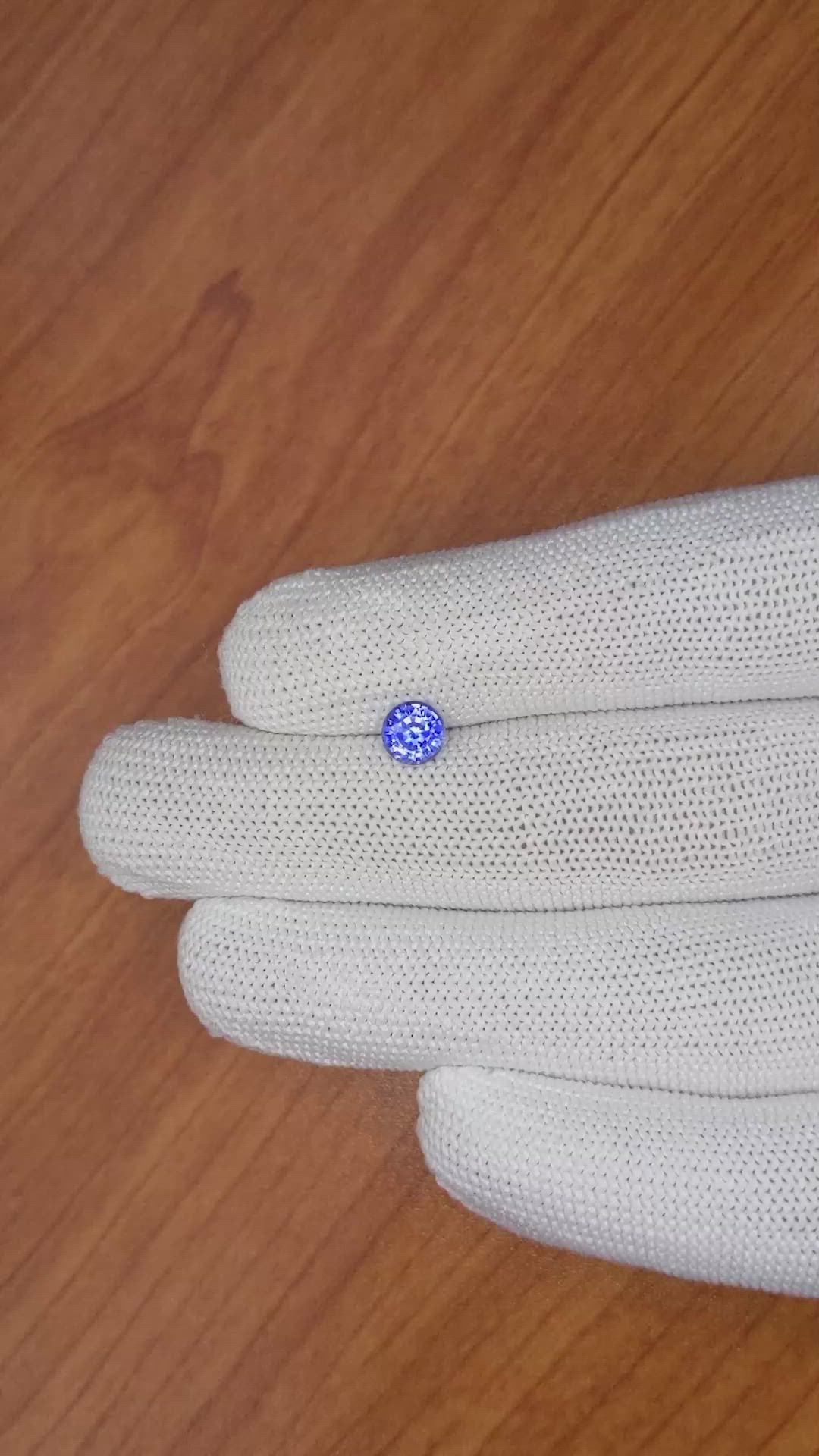 0.92 Ct. Blue Sapphire from Ceylon (Sri Lanka) Size Video