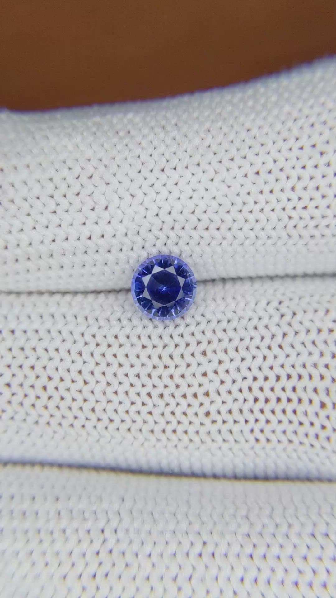 0.92 Ct. Blue Sapphire from Ceylon (Sri Lanka) Size Video