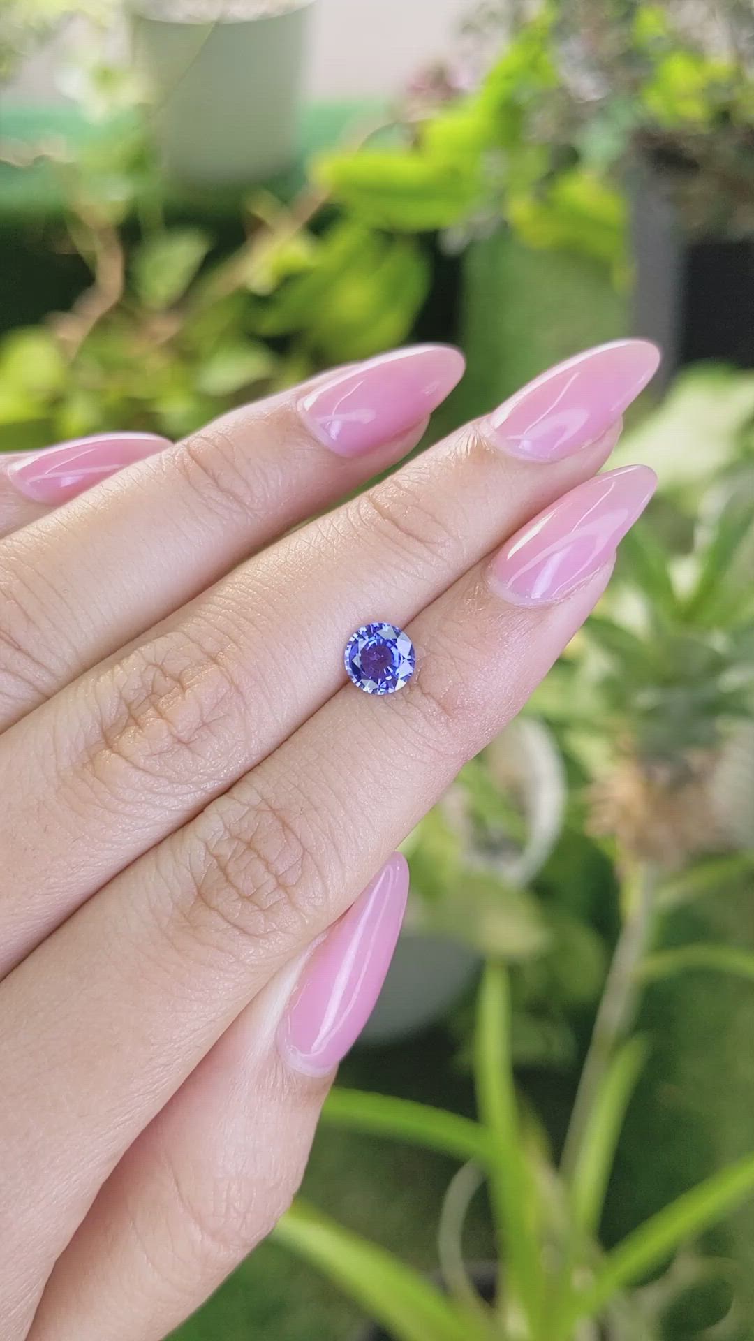 0.97 Ct. Blue Sapphire from Ceylon (Sri Lanka) Size Video