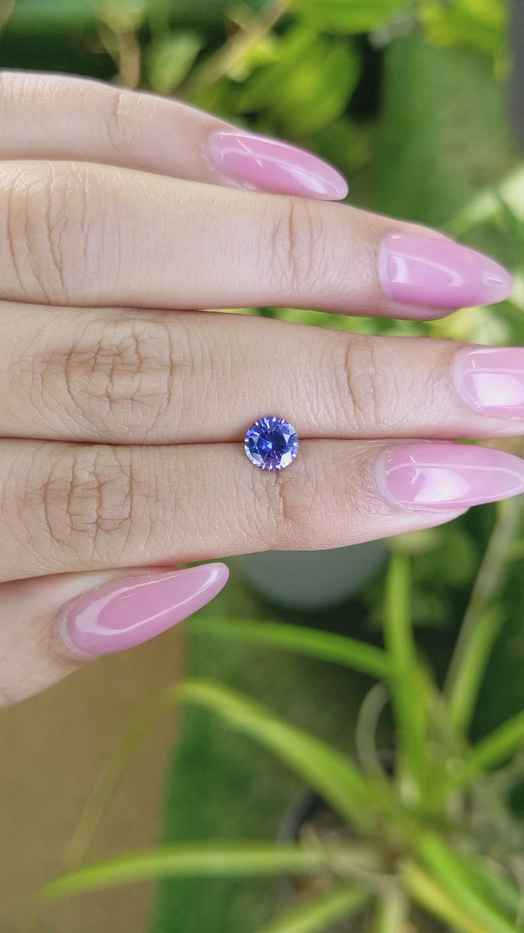 1.01 Ct. Blue Sapphire from Ceylon (Sri Lanka) Size Video