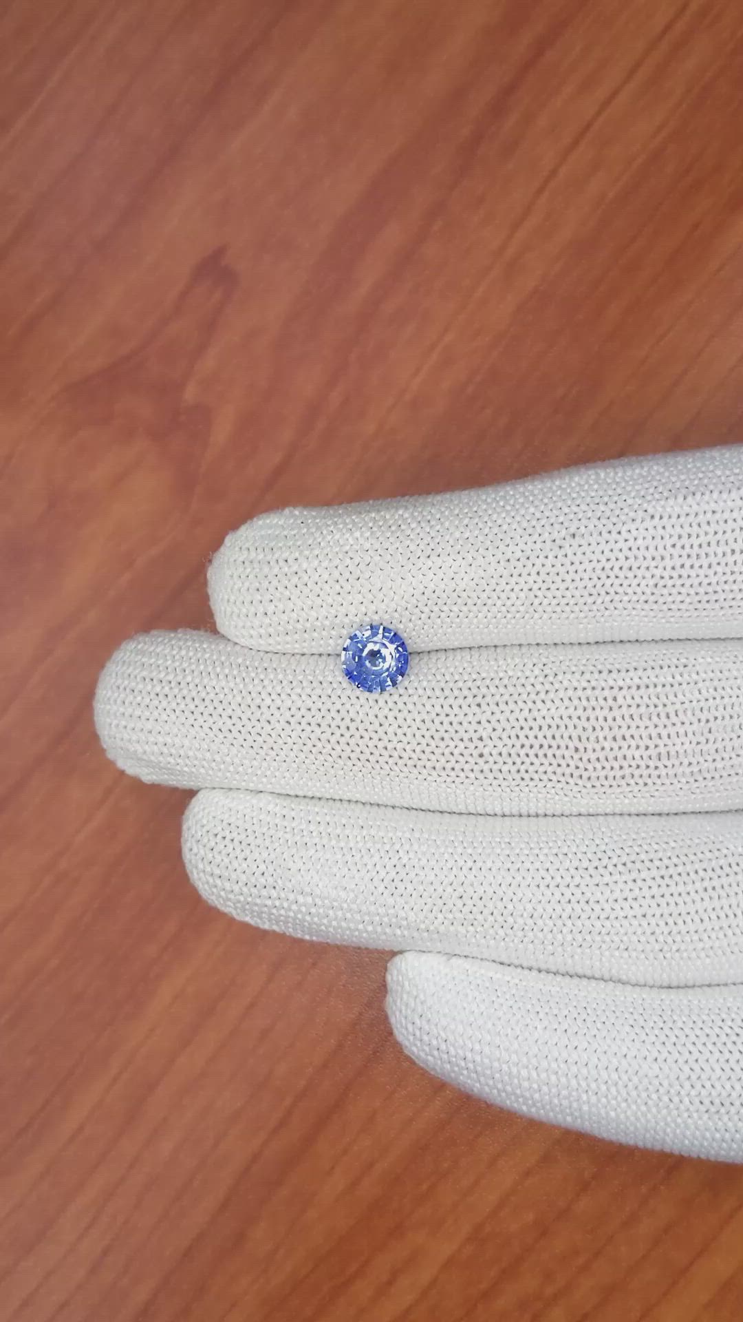 1.31 Ct. Blue Sapphire from Ceylon (Sri Lanka) Size Video