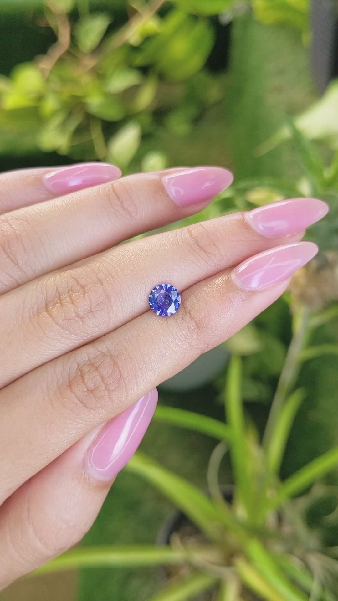 1.08 Ct. Blue Sapphire from Ceylon (Sri Lanka) Size Video