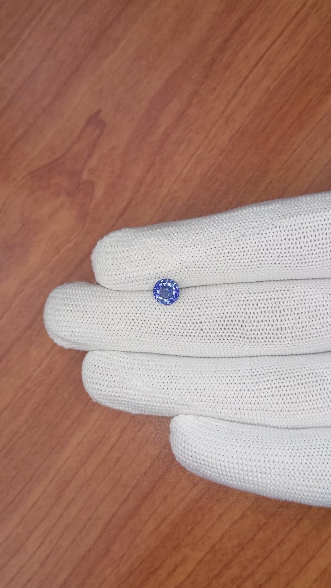 1.08 Ct. Blue Sapphire from Ceylon (Sri Lanka) Size Video